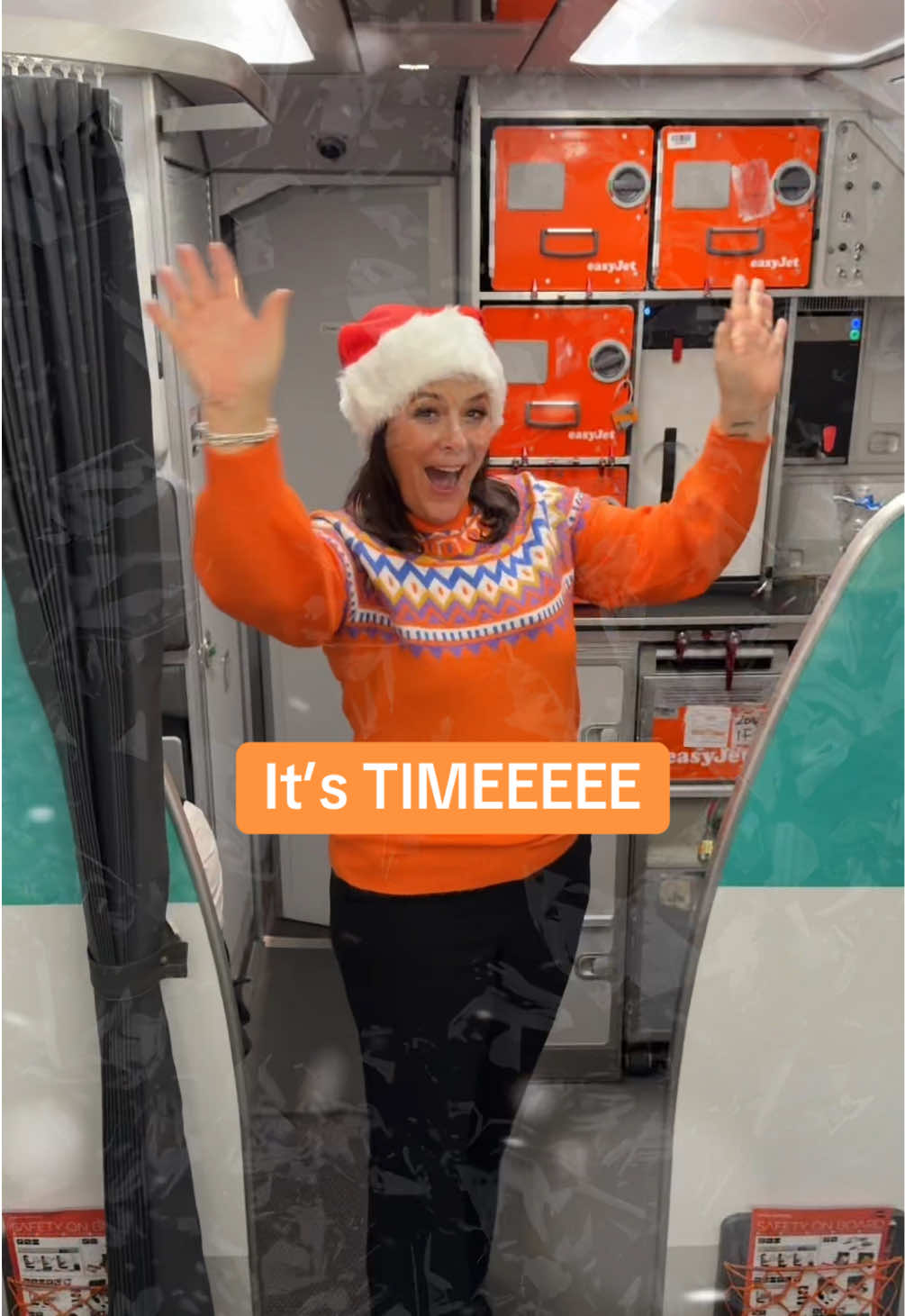 All I want for Christmas is the return of Jane on the Plane… that’s right, Jane Boulton's back, and this time she’s got some prizes up for grabs. Keep your eyes peeled to be in with a chance of winning 👀🎁🎅🏻 #easyJet #janeboulton #airline #nostalgia #christmas #planetok #cabincrew @Jane Boulton 