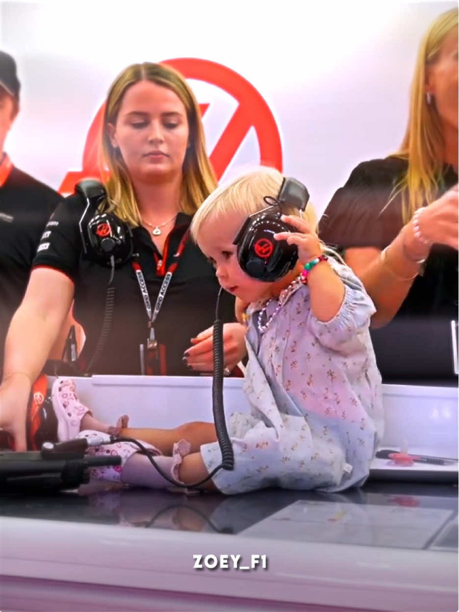 Stop okay she’s so cute😭🫶🏻 @MoneyGram Haas F1 Team #haas #haasf1 #kevinmagnussen #km20 #magnussen #f1 #formula1 #zoeyf1 #racing #edit #trending  @🏎🫶🏼✨️ @𝓵𝓮𝓬𝓵𝓮𝓻𝓬𝓺𝓿¹⁶🏎️ @𝑺𝒐𝒑𝒉𝒊𝒂ᥫ᭡ @⋆🦡³⋆³³🦁⋆🇳🇱 @𝓕𝓻𝓮𝓪𝓴𝓻𝓾𝓼𝓼𝓮𝓵𝓁⁶³ @ana ³³ @fuchsi.lein 🏎¹⁴ @pookie_nando 🏎️ ⁵⁵ ⁸¹ ⁴³ @sigmakimiraikkonen @𝐊𝐥𝐨𝐩𝐩’𝐬 𝐯𝐞𝐫𝐬𝐢𝐨𝐧 