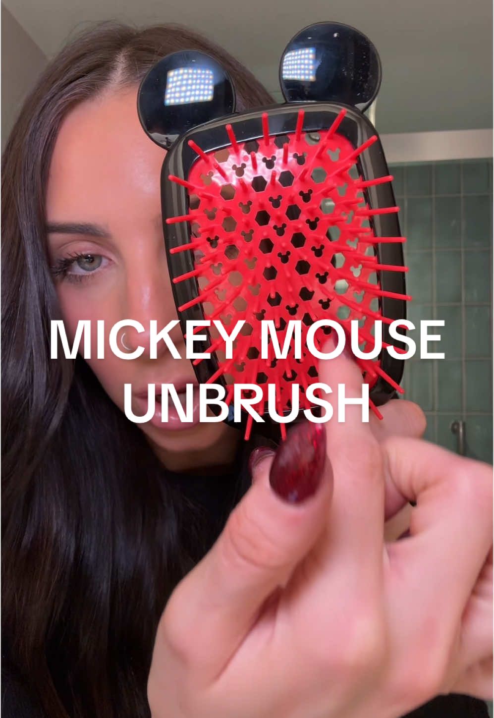 JUST DROPPED new Mickey Mouse unbrush 🤩 limited edition design on our fav hair brush that detangles hair effortessly!  The details on this are so dang cute 😭 and i tuly swear by them for detangling @FHI HEAT  #fhiheat #fhiheatunbrush #unbrush #theunbrush #mickeymouseunbrush #mickeymouse #hairbrush #besthairbrush #detanglerbrush #unbrushhairbrush #unbrushdetanglinghairbrush #beautydeals #TTSBeautyBesties #treatyourself #giftguide #holidayhaul #starcreatorcompetition #tiktokshopcreatorpicks #tiktokshopholidayhaul 