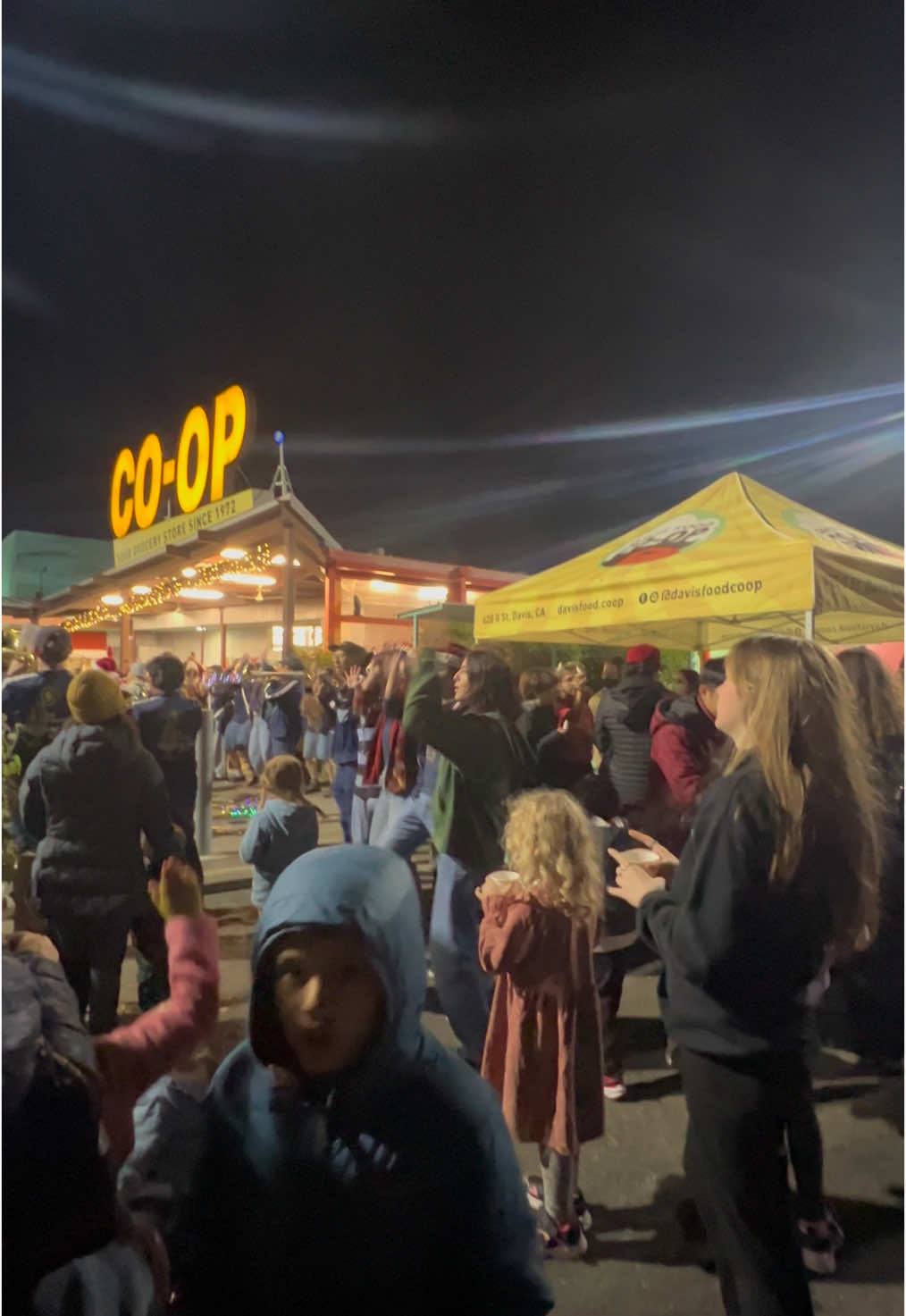 Candlelight Parade 2024! It’s one of our favorite holiday traditions 🥰🕯️ #davisfoodcoop #davisCA #grocerystore #smalltown