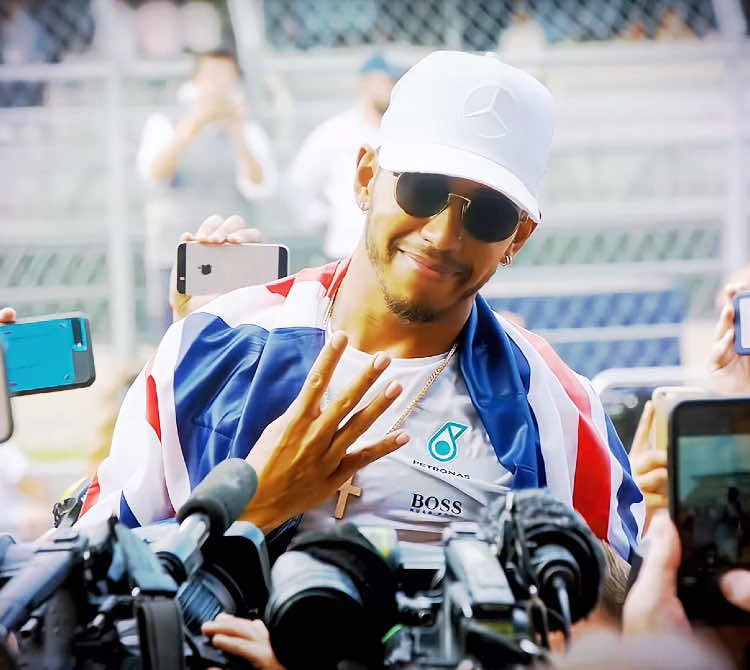 WELCOME TO THE FINAL SHOW | #lewishamilton #lewishamilton_44 #abudhabigp #mercedesf1 #f1 #f1tiktok #f1community #fyp 