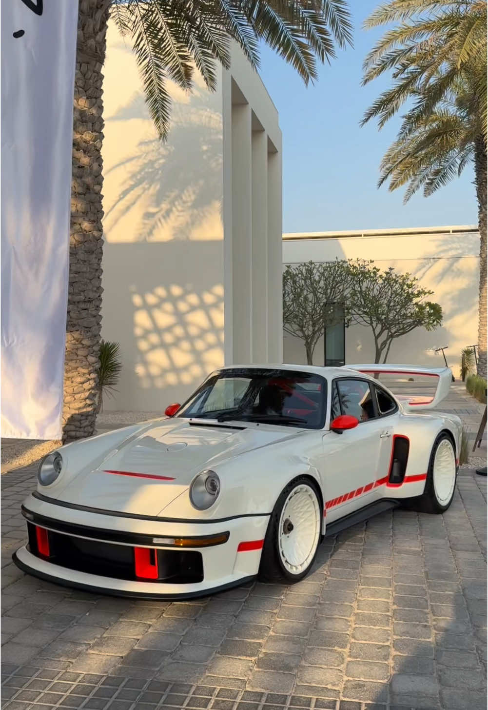 Porsche Singer 🕺🏻 #fyp #porsche #explore #singer #cars #اكسبلور #car #viral #singerdls #singerdlsturbo #porschesinger 