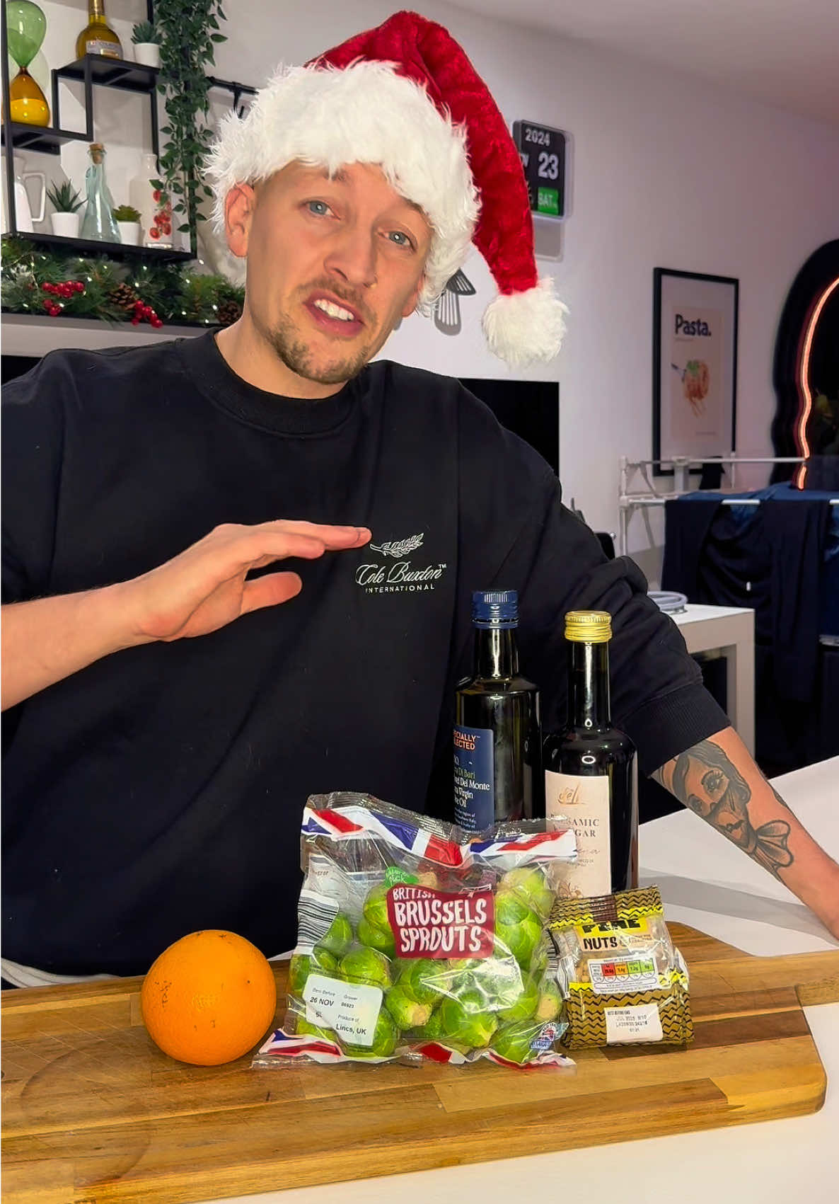 #ad | Make sprouts the star of the side dishes with this great recipe! Grabbed all my ingredients from my local @Aldi UK - minimum price & maximum flavour! #aldiuk #HaveACrackingChristmas