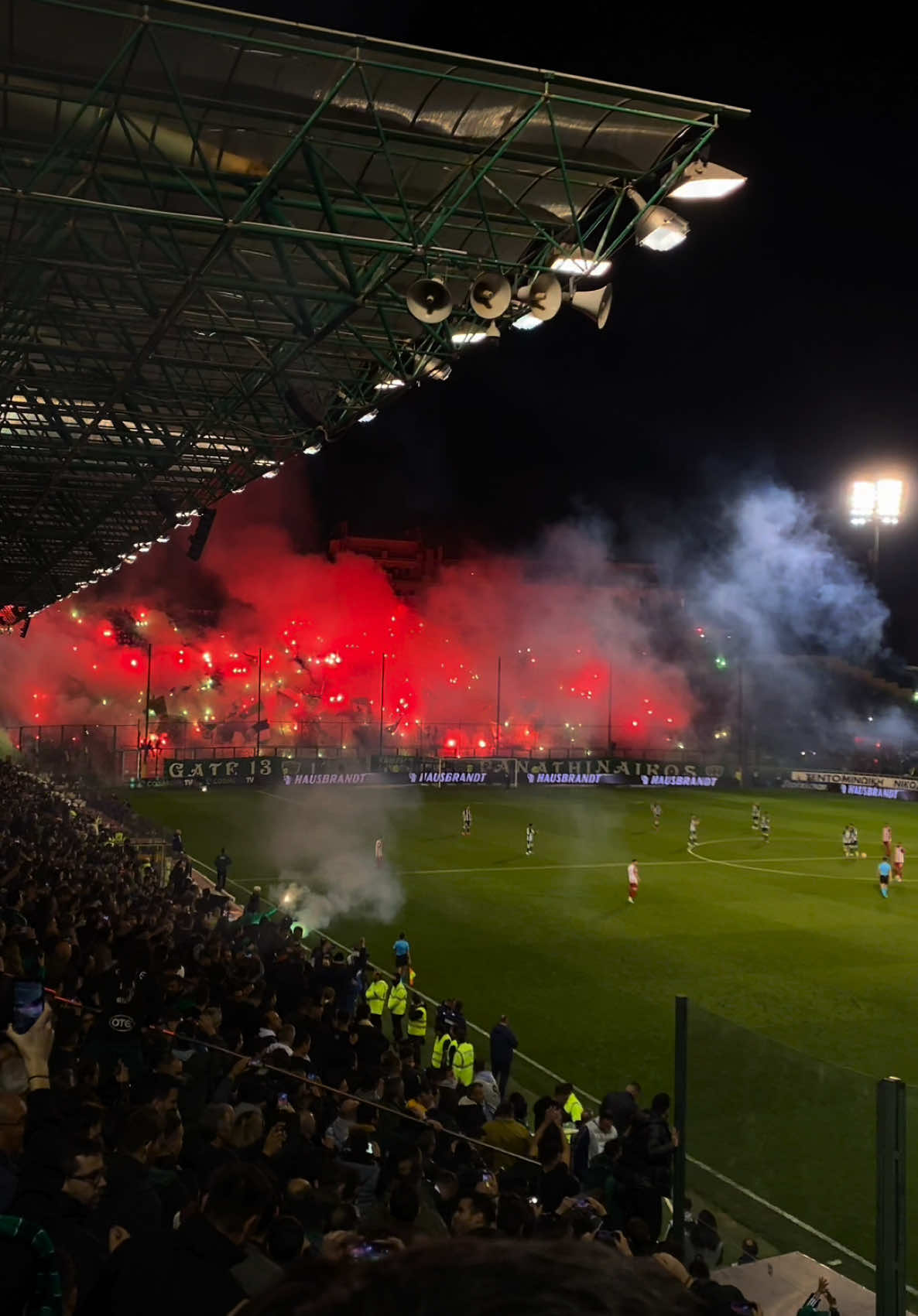 Είναι αλήτικη η μόνη αγάπη που έχεις. 💚☘️ #pao #athens #fyp #fy #panathinaikos  #panathinaikosfc #panathinaikosbc  #panatha #lex #footbal #greece #CapCut @Panathinaikos BC @EuroLeague @Panathinaikos FC 