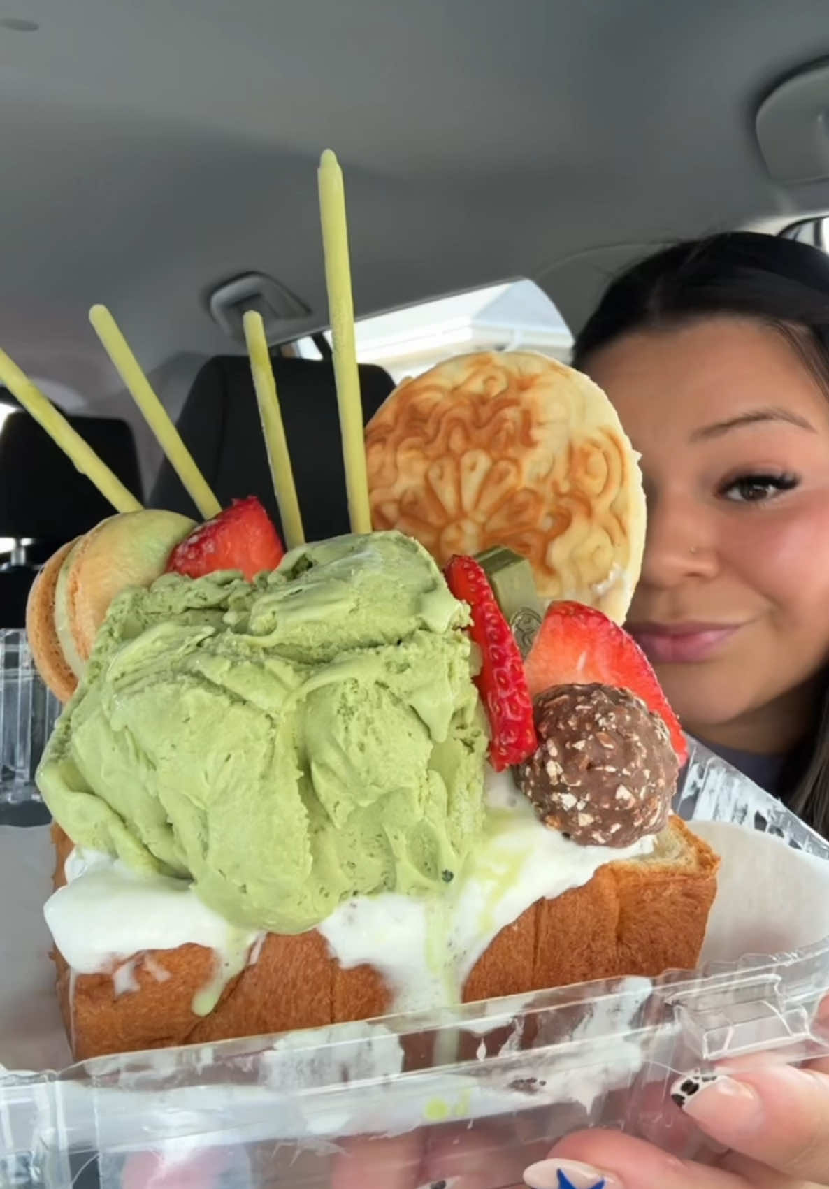 MATCHA HONEY TOAST ASMR EATING SHOW💚🤩🍞🍯 #honeytoast #asmr #matcha #mukbang #eating #eatingasmr #asmrsounds #fyp 