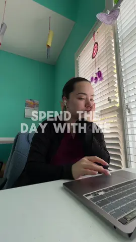 Out here doing a man’s job but 🫠 asmr has been my fav to post lately 😄 #asmr #asmrsounds #spendthedaywithme #comewithme #dailyvlog #routine #foryoupage #fypシ゚viral #fyp #paratipage #paratiii #typing #dailylife #9to5 #relaxingvideos #relaxingsounds #realsound #asmrvideo #latina #dayinmylife #carwash #vacuum #pilates #avocadotoast #motivation 