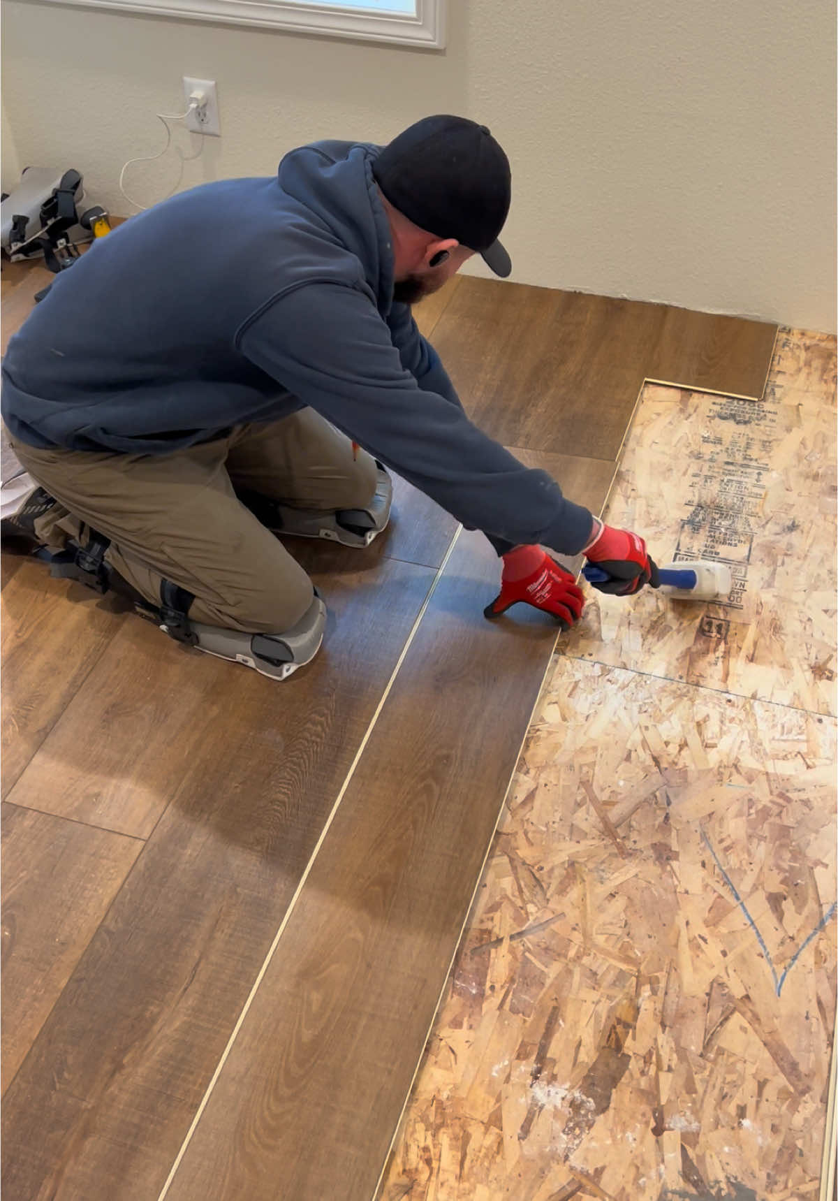 LVP Flooring #tools #construction #remodel #satisfying #fyp #trending #viral #bluecollar #wood #DIY #asmr #repair #lvp #lvt #laminate #vinylflooring #laminateflooring #flooringinstallation #vinyl #stairs 