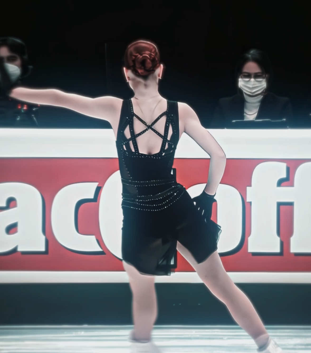 i’ve had this idea forever and the result is very underwhelming #figureskating #figureksatingedit #фигурноекатание #alexandraignatova #alexandratrusova #sashatrusova #александраигнатова #александратрусова #сашатрусова #олимпиада #olympics 