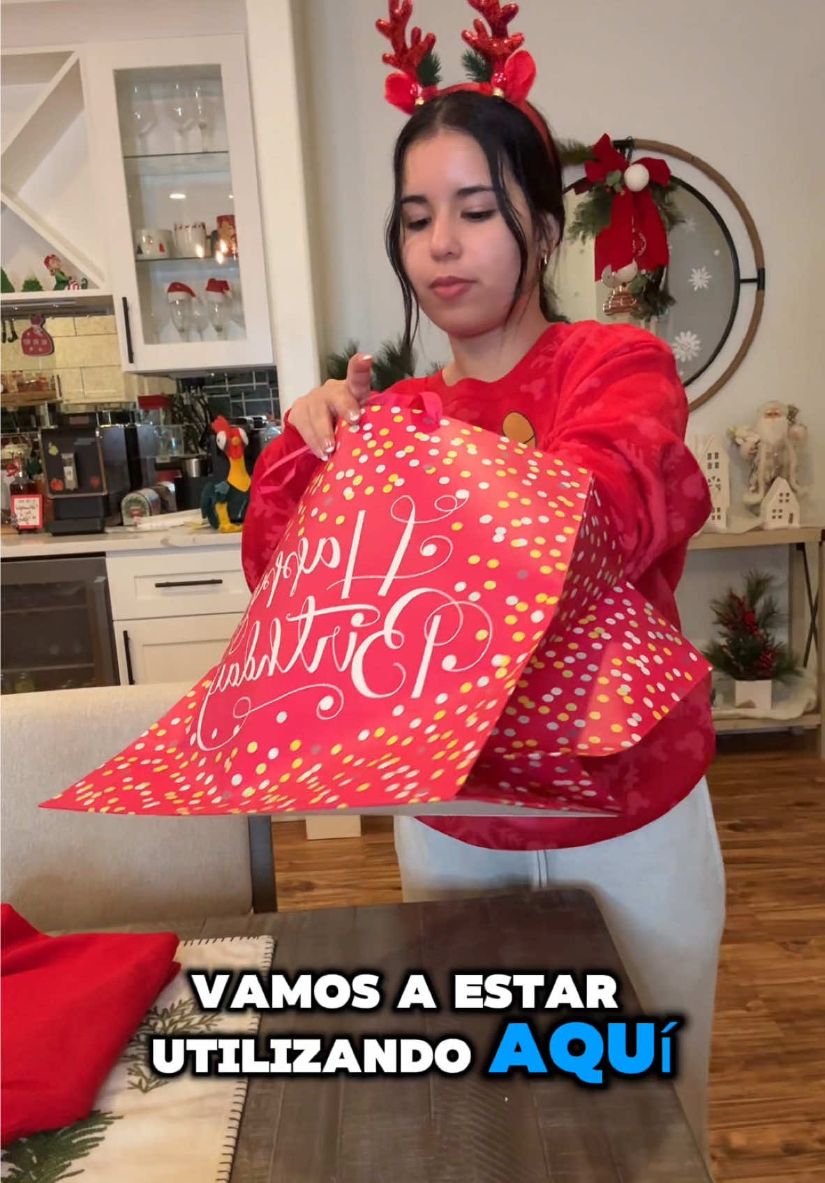 FELIZ CUMPLEAÑOS A MI SUEGRI / Acompáñenme a comprarle su regalo🥰❤️