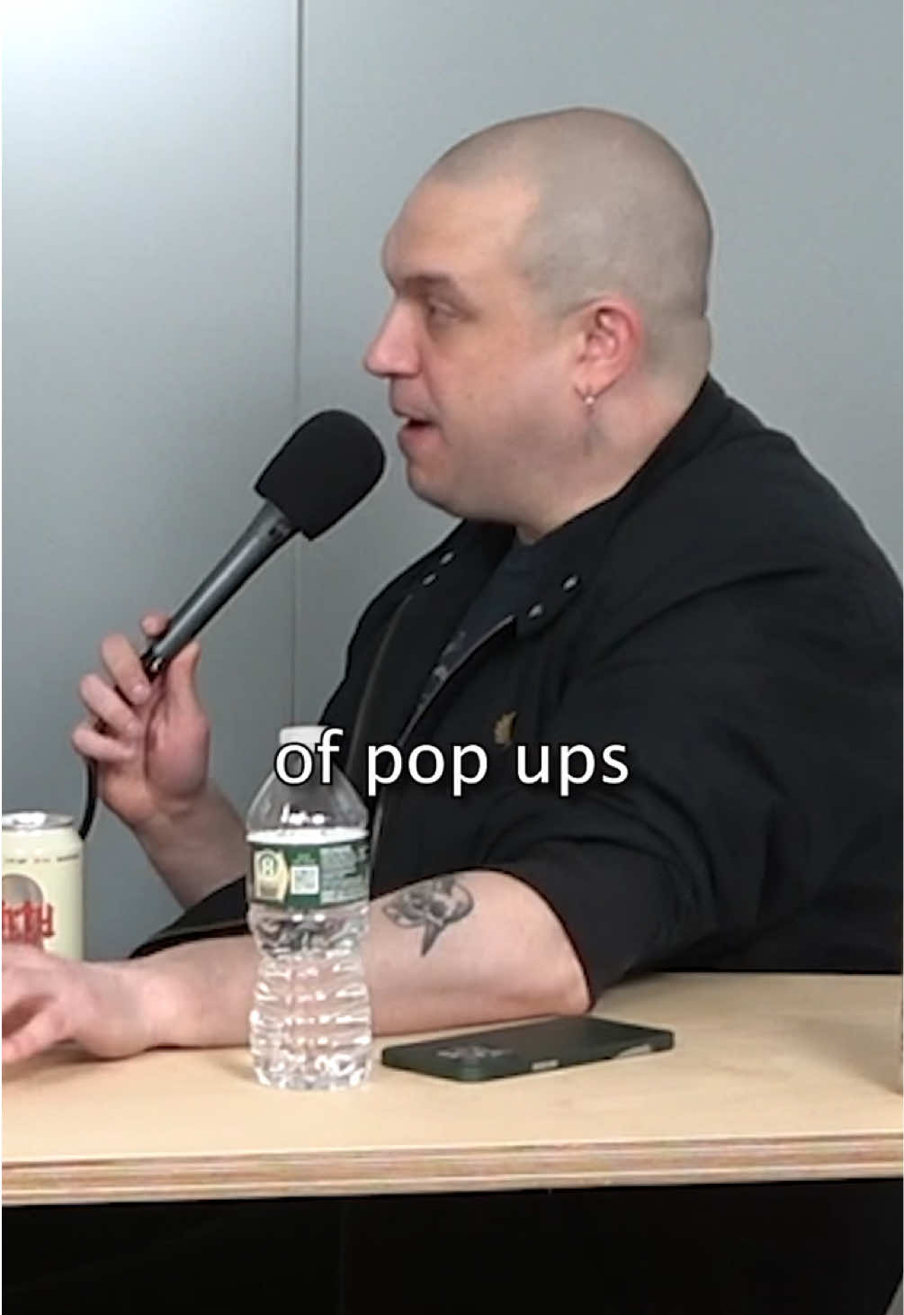 full pod with chris hansell from chrissy’s pizza out now on apple + spotify. watch on substack #nycfood #nycrestaurants #nyc