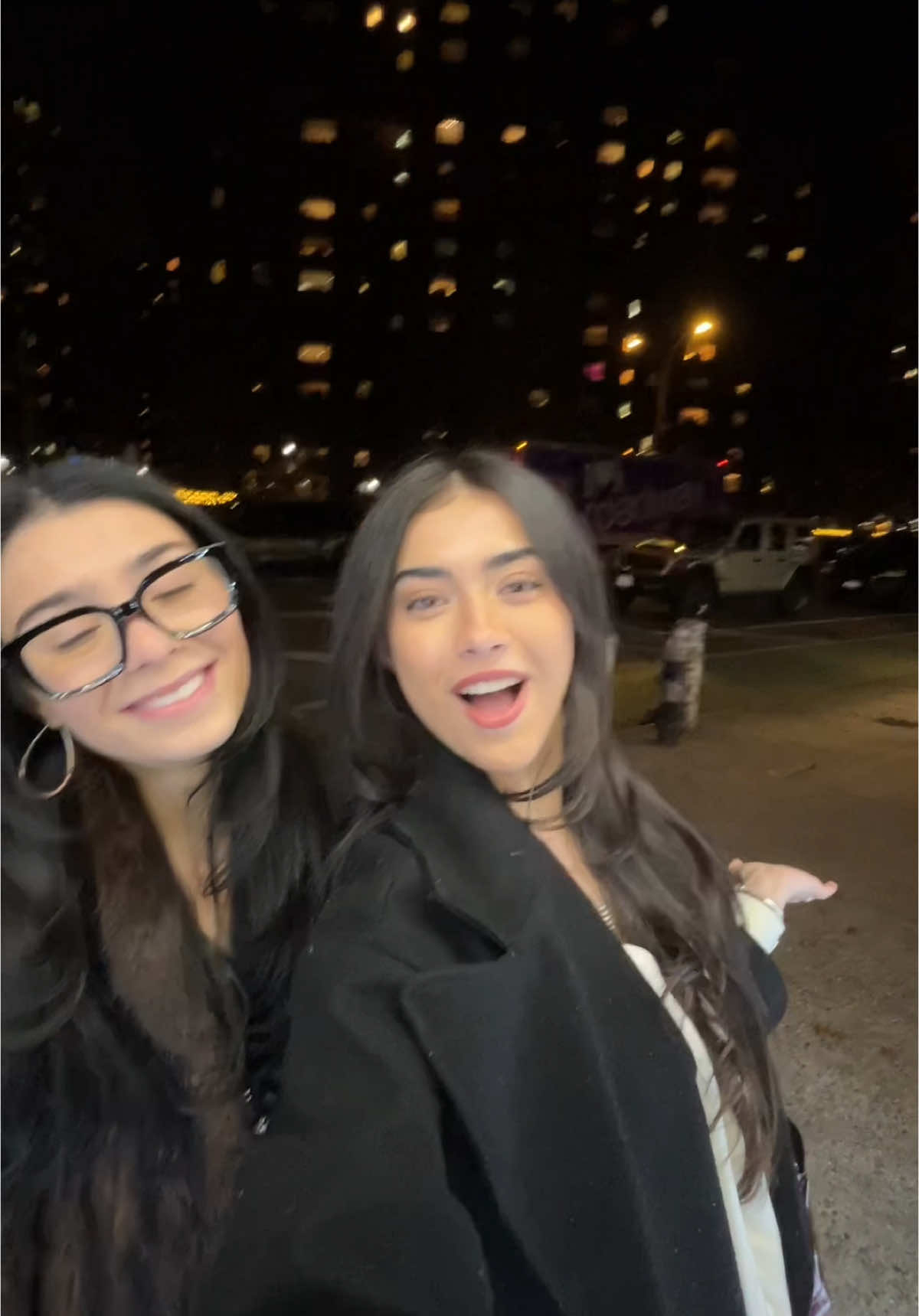 I hope this #Vlogmas content feels like you were at dinner with us #fyp #dayinmylife #nyclife #nycactivities #nycfood #winterinnyc #letsgotrend #grwmgirl #chicstyle #relatable #nyceats #nycrestaurants #foryou 