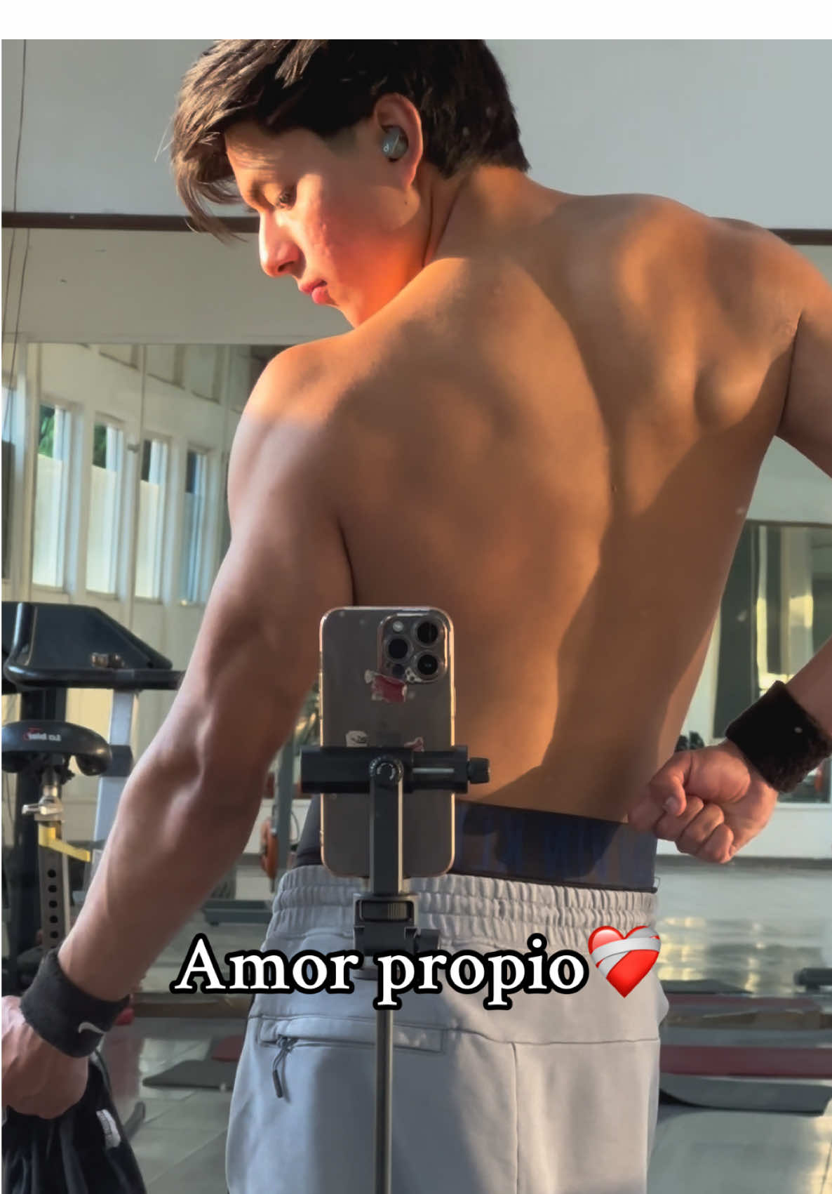 No dimensionan lo que peuden lograr poniendose a ustedes como prioridad, amense a ustedes mismos y jamas rueguen por amor.  ❤️‍🩹 #GlowUp #motivation #gymmotivation #amorpropio #foryoupage❤️❤️ #cambiofisico #prime #paratiiiiiiiiiiiiiiiiiiiiiiiiiiiiiii #fypp #dependenciaemocional #habitos #motivation 