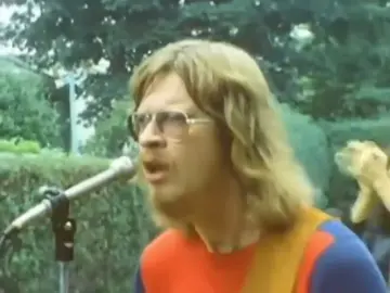 Black Betty - Ram Jam - 1977 #blackbetty #ramjam #1977 #70s #70smusic #1970s #70smusic #memories #memoriesbringback #nostalgia #rememberwhen #fyp #throwback70s #retrovibes #vintagevibes #classics #oldiesbutgoodies #70snostalgia #pophits #70sfashion 