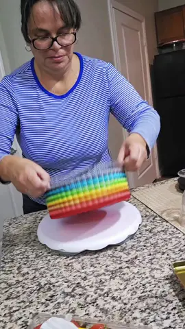 Mi primera gelatina Arcoiris 🌈 quiero compartir contigo esta receta que me pareció tan fácil de hacer 🫶#gelatina #jelly #gelatinaarcoiris #rainbow #fly #flypシ #katytx 