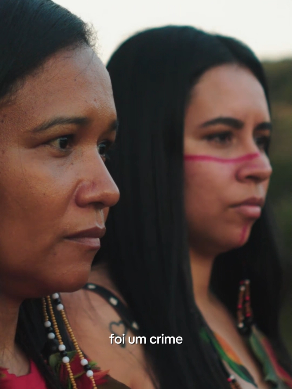 O desastre ambiental de Mariana é um lembrete da importância de proteger as vidas humanas, culturas tradicionais e o meio ambiente!✊🏾🏹🌿 #povosdowatu #povosindigenas  #rastrosdopassado #preservação  #meioambiente #justiça #watu #riodoce #krenak #povokrenak 