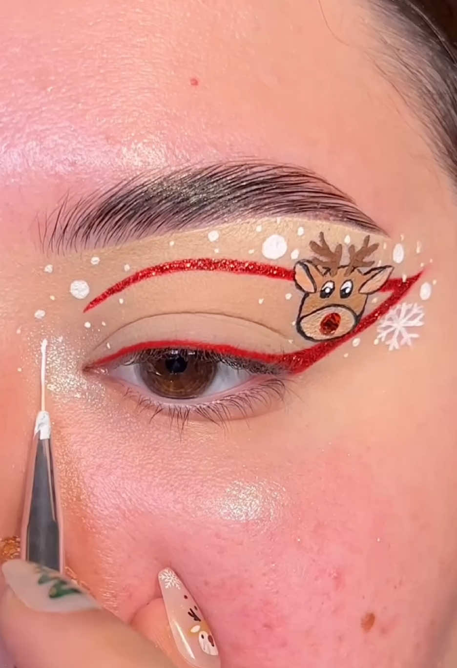 Rudolph eye makeup 🦌🥰 @olivia__makeup #eyemakeup 