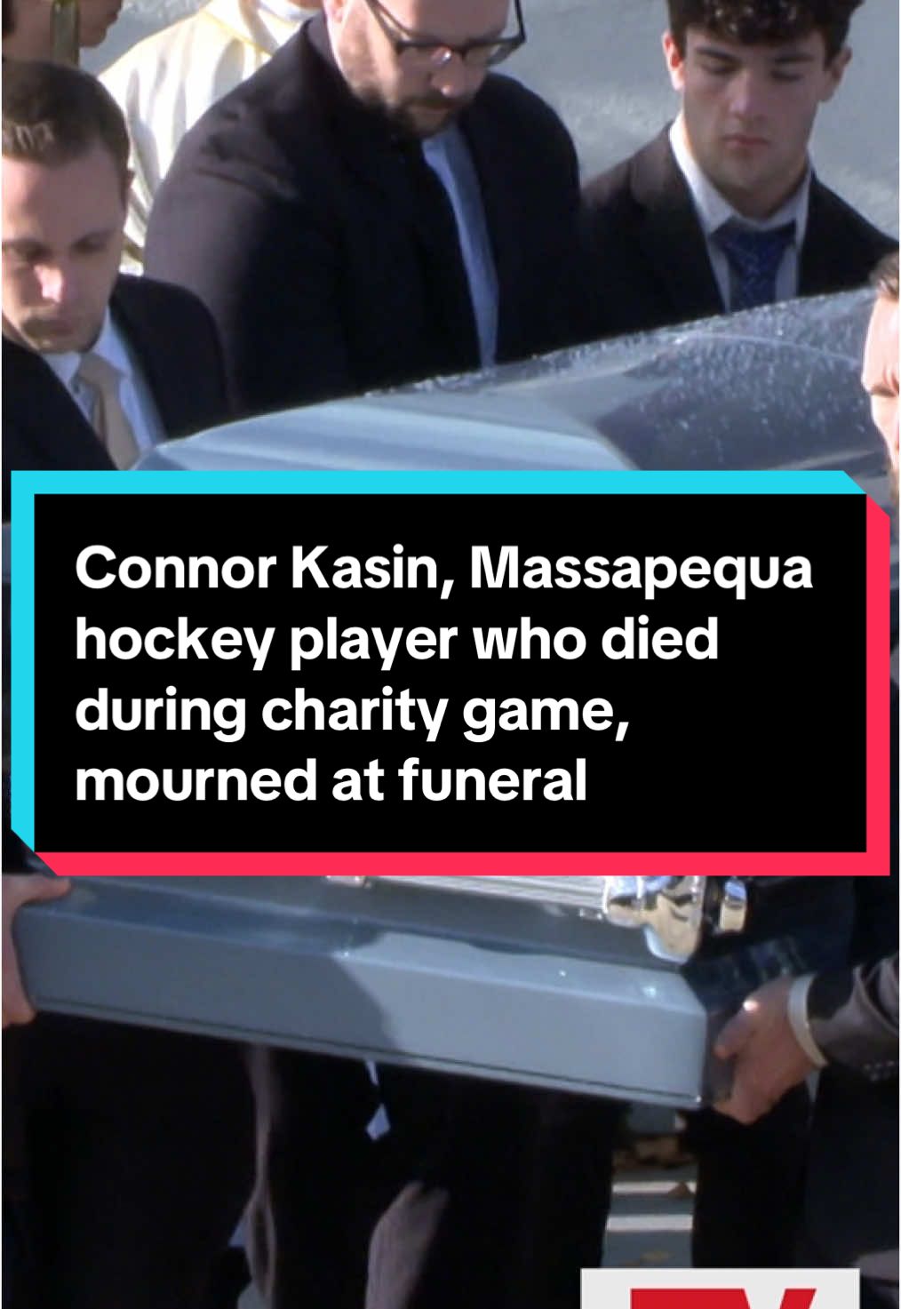 Family and friends said farewell Friday to Connor Kasin, the 17-year-old Massapequa hockey player who died after collapsing during a charity game last week. His teammates filled the first few rows of St. William the Abbot Roman Catholic Church in Seaford, wearing their blue-and-gold jerseys over shirts and ties. The packed crowd included Nassau County police, who attended in support of the teen’s father, retired Nassau officer Craig Kasin. Rev. Joseph Fitzgerald, who baptized Kasin and his two brothers, called the athlete’s death “a shock to the community,” but marveled at the impact the teen had had on so many people during his brief life. Read the full story in the link in bio. . . . #longisland #liny #Nassau #Suffolk #nassaucounty #suffolkcounty #nyc #newyork #hockey #hockeyplayer #massapequa #funeral