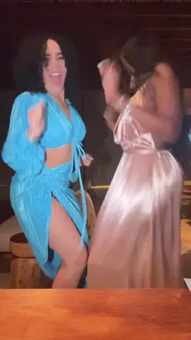 Love at first sight 🥰😘 @Arleen  #loveisblindmeetsloveisland #soulsistersss
