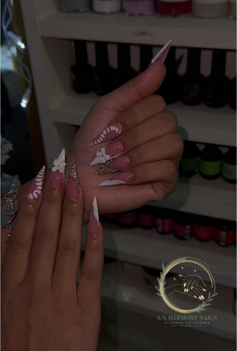 Don’t forget to book your holiday nail set💅🏼✨ @elegancenailsupply pink acrylic, top coat @Valeria 💗 white gel polish, nail tips, dehydrator and bond #houstonnailtech #nails #pasadenanailtech #nailinspo #nailsbyme #nailset #nailart #longnails #pasadenatx #houstontx #stilettonails 