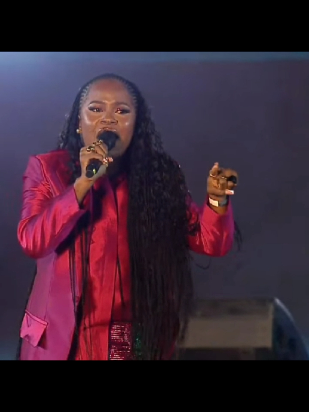 IBQuake On Fire🔥 Ministering @The Experience 19  #TE19 #TheExperience #JesusWins #worship #dunsinoyekan #dunsinoyekansongs #gospel #shorts #prayer #nathanielbassey #fyp 