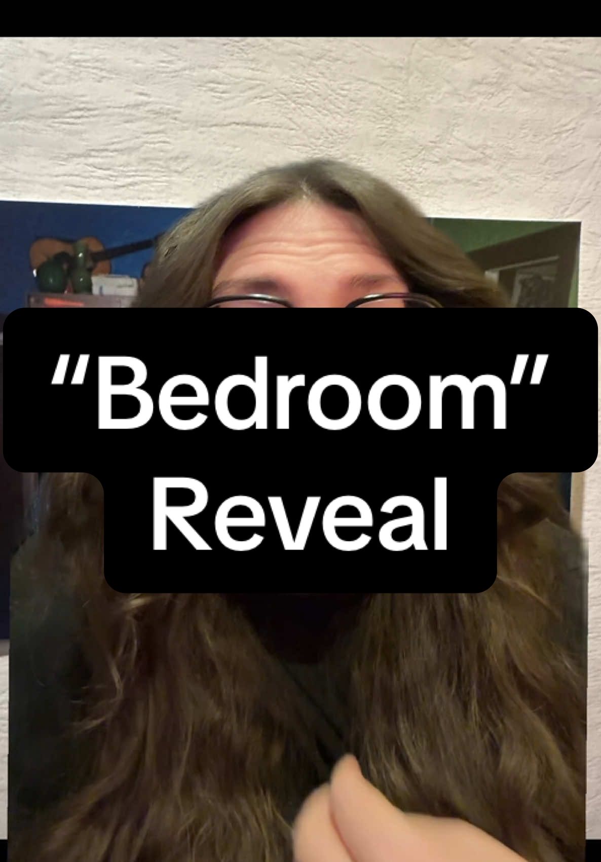 “Bedroom” reveal. If you have been trying to figure out the layout of the house or what my “bedroom” looked like, I understand. This house was not set up like a regular house. #fyp #house #layout #bedroom #childhood #RoomTour #housetour #mom #photo #photos #vhs #vhstapes #mother #foryoupage #fy #millennial #90s ##2000snostalgia##2000sthrowbacks##2000sfashion