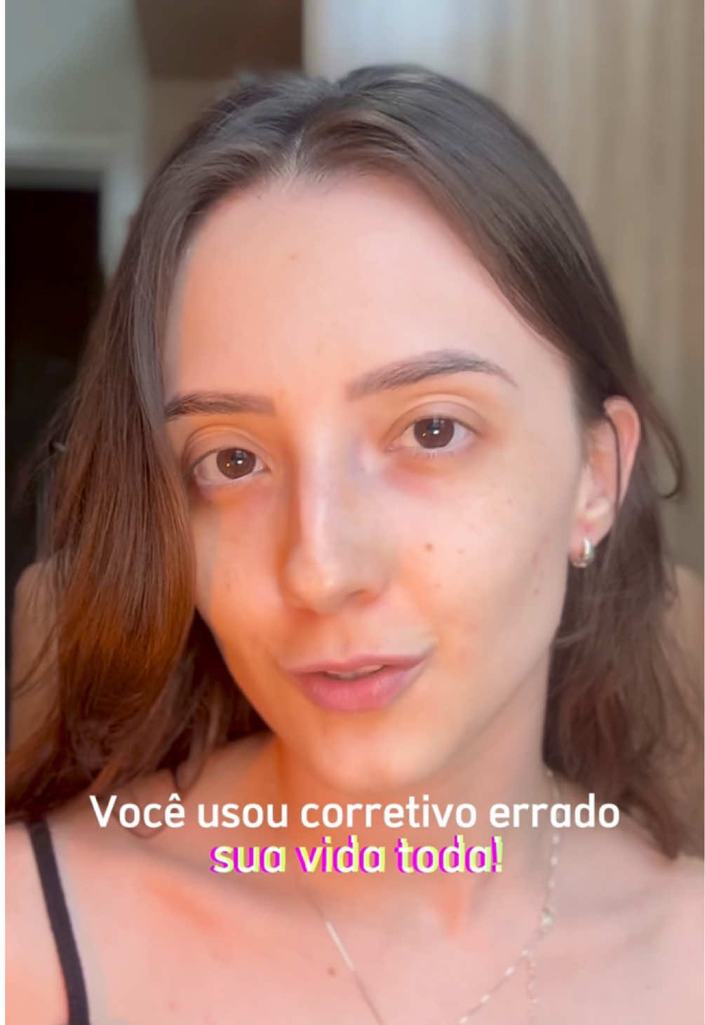 Pra quem também tava rolando o feed e viu esse vídeo, eu simplesmente amei essa forma de aplicar, e com certeza vou fazer mais vezes 🤩 E claro, usando o corretivo da @NiinaSecrets 💫 #fyp #maquiagem #makeup #niinasecrets #corretivo 