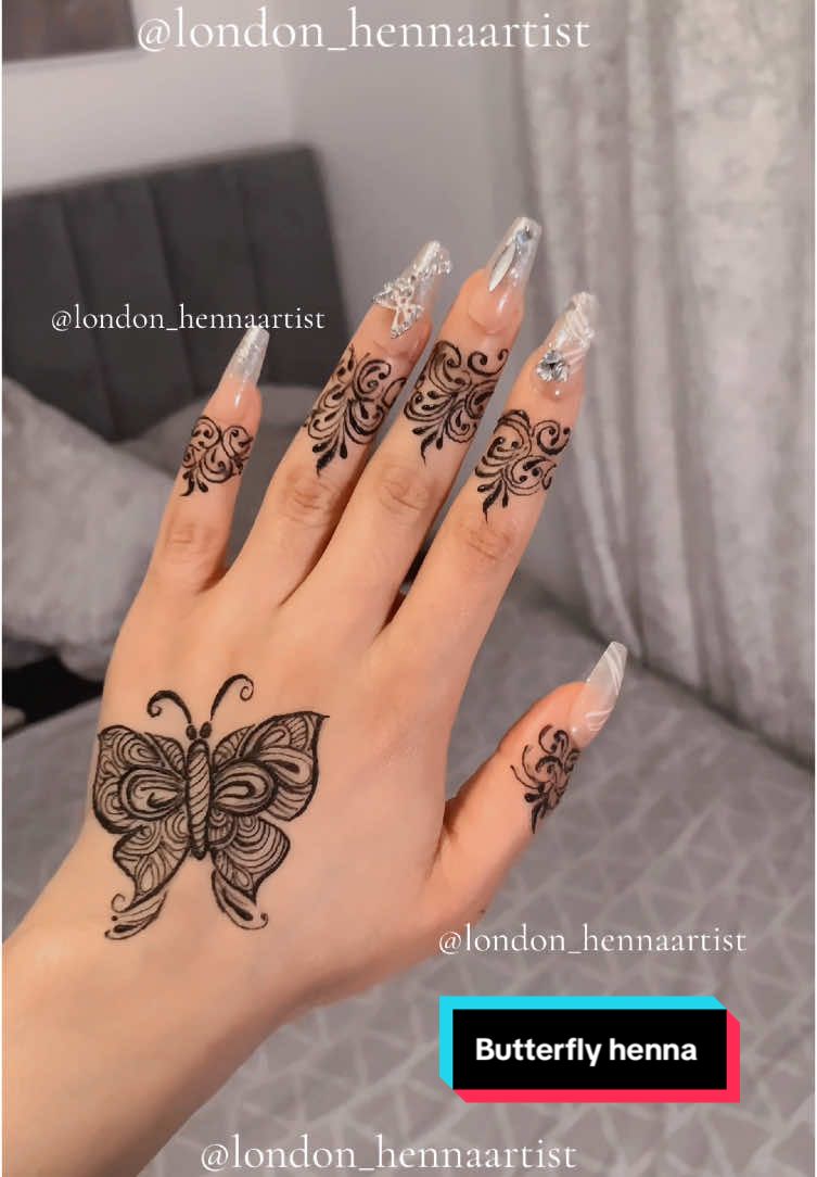 #creatorsearchinsights butterfly henna #butterflyhenna #henna #fyp