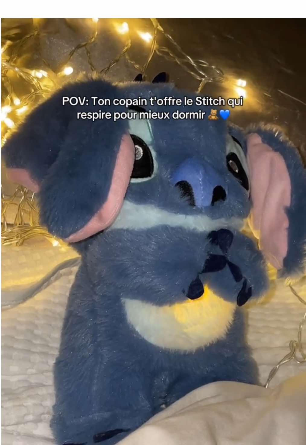 Maintenant je dors mieux 🥹🥰 #liloandstitch #disney #stitchlover #pourtoi #peluche #ohana #cadeauxdenoël #noel #pourtoii #noël #anxiete #anxietyrelief #depressionanxiety #insomnie #stress #liloetstitch #stitchlovers #stitch #lilostitch 