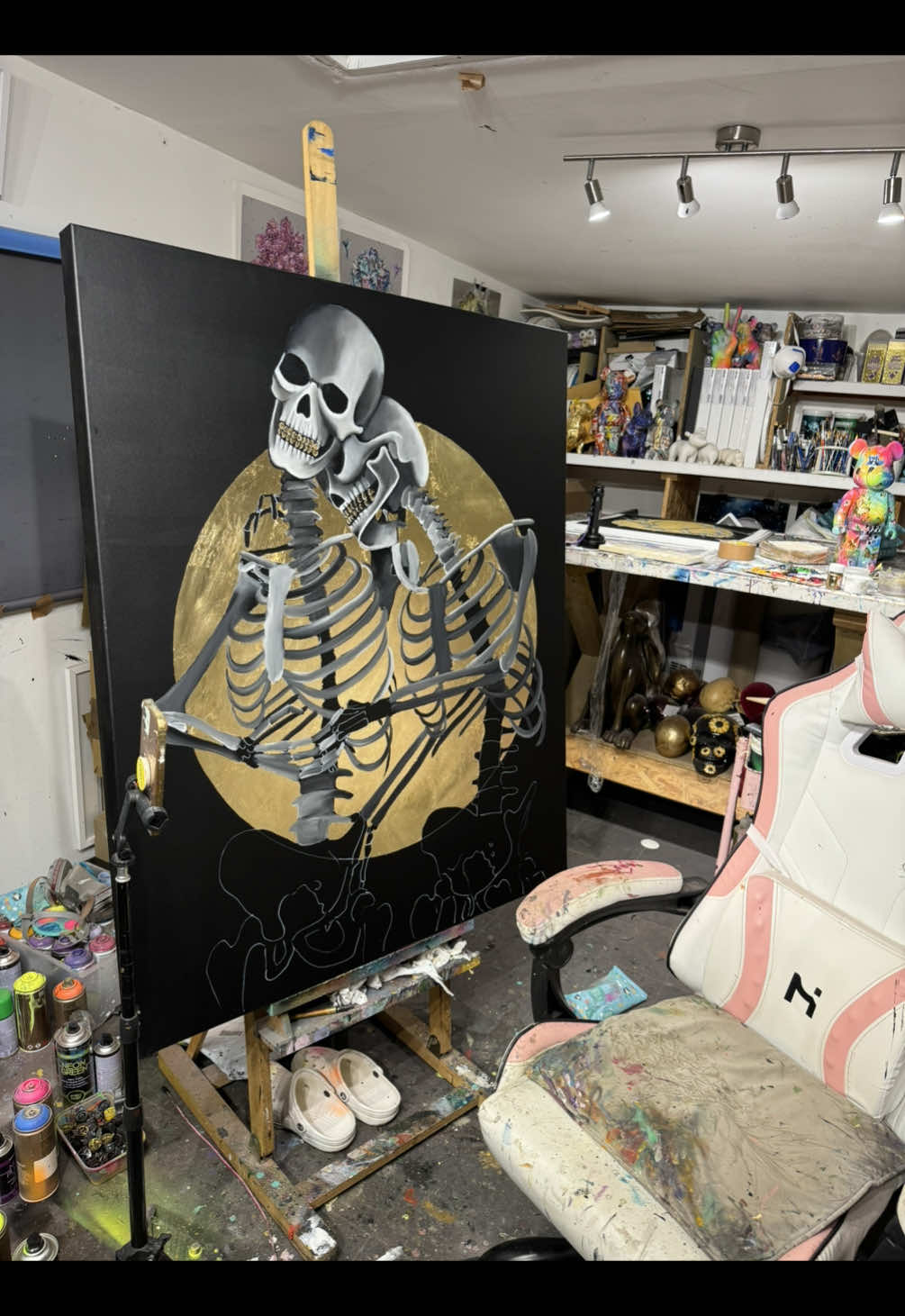 Just another special double skelly for you all! Wait until you see all the flowers in the ribcage. Head to my website if you want a little sneak preview of this piece 🤭💐  #doubleskelly #artcollector #artist #skullpainting #skullartist #ukartist #artistsoninstagram #skeleton #lovers #thelovers 