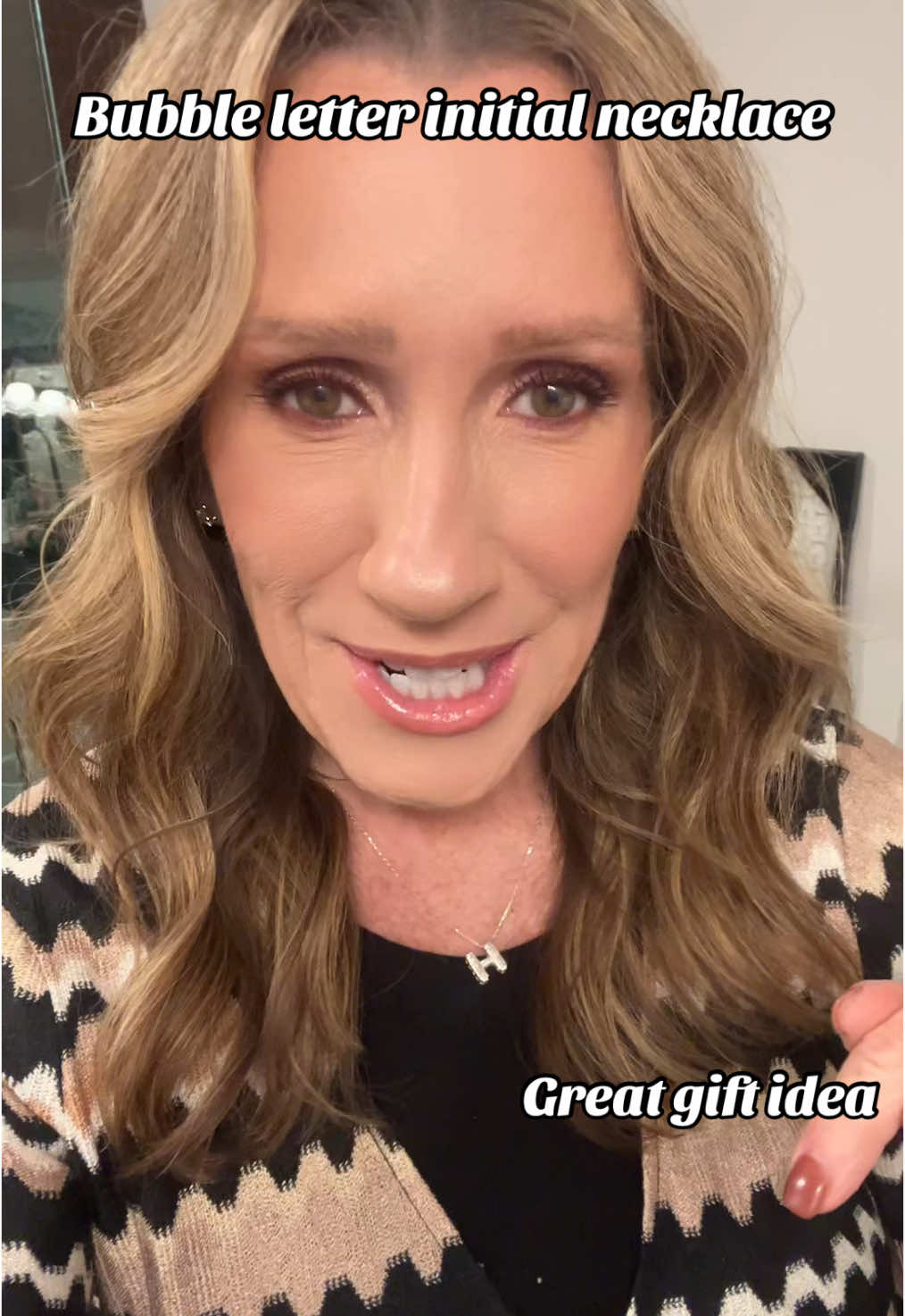 My favorite necklace from the @themjewelers is at the best price I’ve seen all year! These Pavee bubble initial necklaces are trending and would  make a fabulous gift for any of the ladies in your life! Everyone loves a personalized gift!   ##over50women##womenover50##stockingstuffers##momsover50##giftforher##initialnecklace##bubbleletternecklace