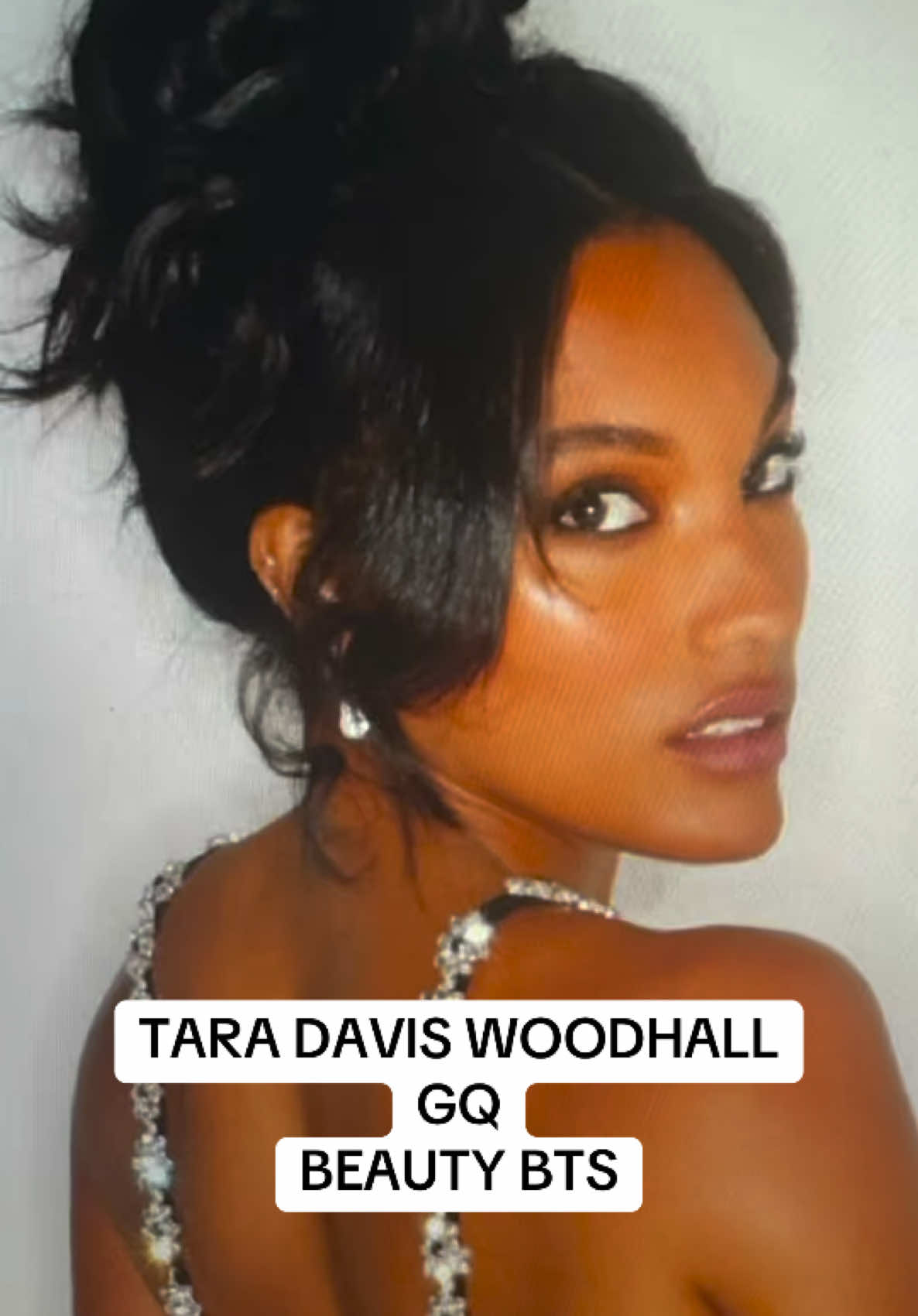 TARA DAVIS WOODHALL  Watched this Gold Medalist jump in real time this Summer Olympics.  Tara is just… FUN.  Had the best day. 🥇 LES BEIGES HEALTHY GLOW- BD101 BAUME ESSENTIEL- Transparent 💋ROUGE ALLURE LIQUID VELVET-  Troublante #ROUGECOCOBAUME- Flirty Coral N°1 LIP AND CHEEK BALM- Healthy Pink #WeLoveCoco  #TaraDavisWoodhall #ParisOlympics #longjump #olympics #goldmedalist