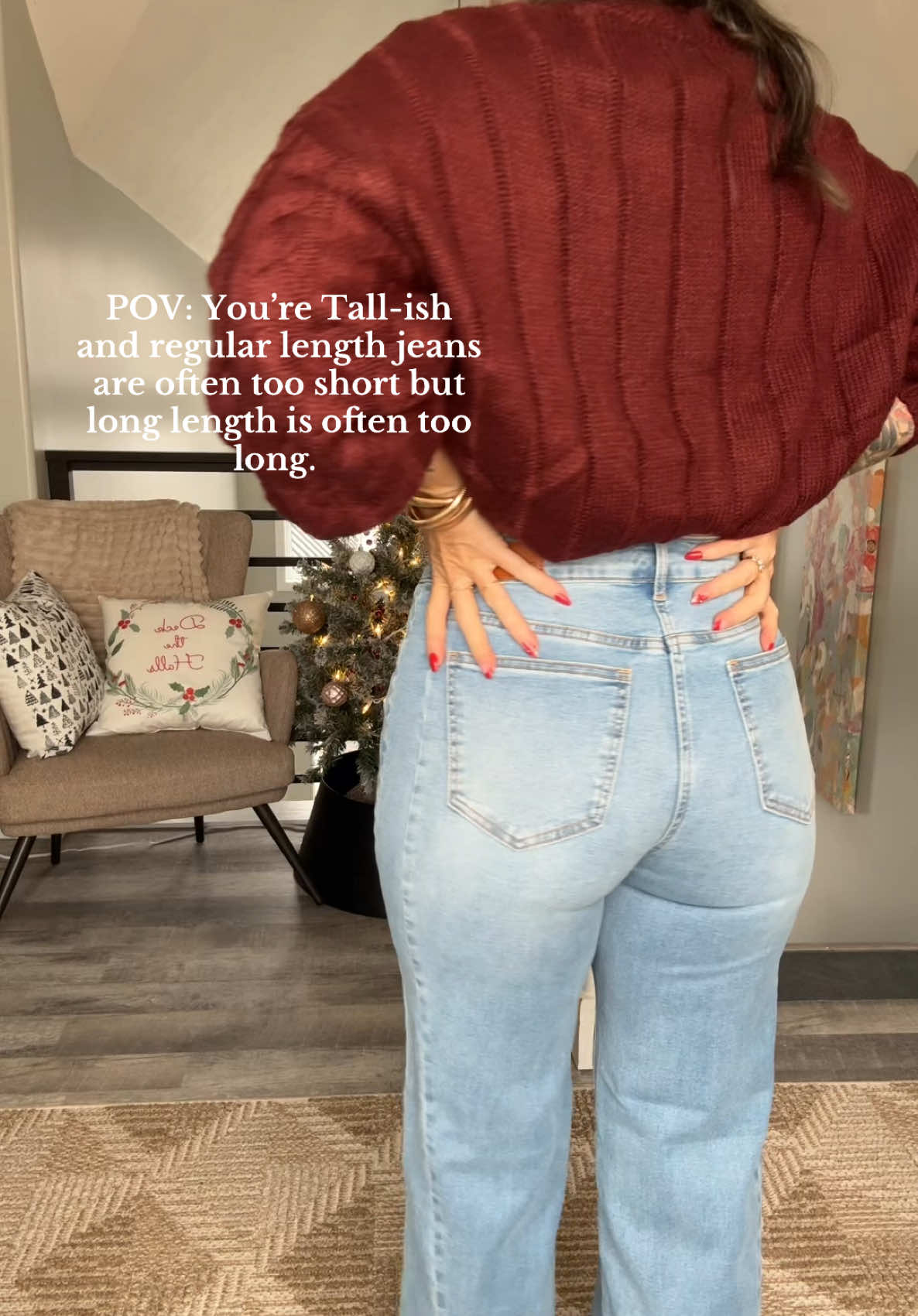 Im 5’8, 150 lbs wearing size 8 tall and these definitely fit more like regular length not a tall. Link to shop is in the comments!  #tallgirl #tallishgirl 