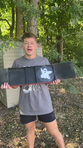 Where did he go 🤔 #spooky #magic #magictricks #challenges 