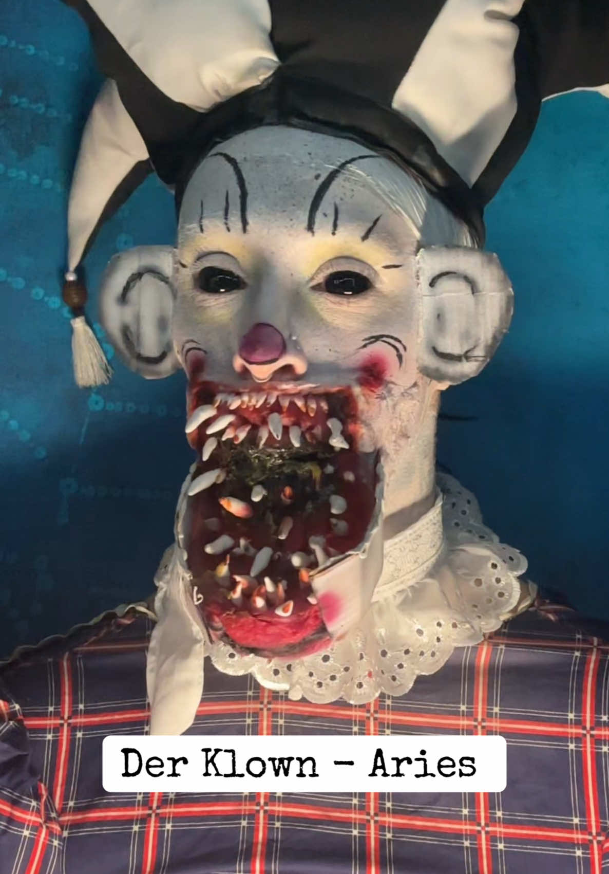 CREEPMAS ZODIAC SERIES 🎄… name that sign 👀 #sfx #horror #makeup #krampus #derklown #krampusnacht 