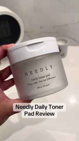 Okay wait this Needly Daily Toner Pad is so underrated!! No wonder it’s on the come up! It gently exfoliates AND hydrates your skin. It really helps with big pores and this can be used daily!! I love how it also soothes my skin and doesn’t have a sticky feel after. I highly recommend this product and will definitely be buying again! #needly #needlydailytonerpad #tonerpad #tonerpadfortextureskin #tonerpadforpore #tonerpadforhydration #hydratingtoner #tonerforpores #tiktokshopholidayhaul 