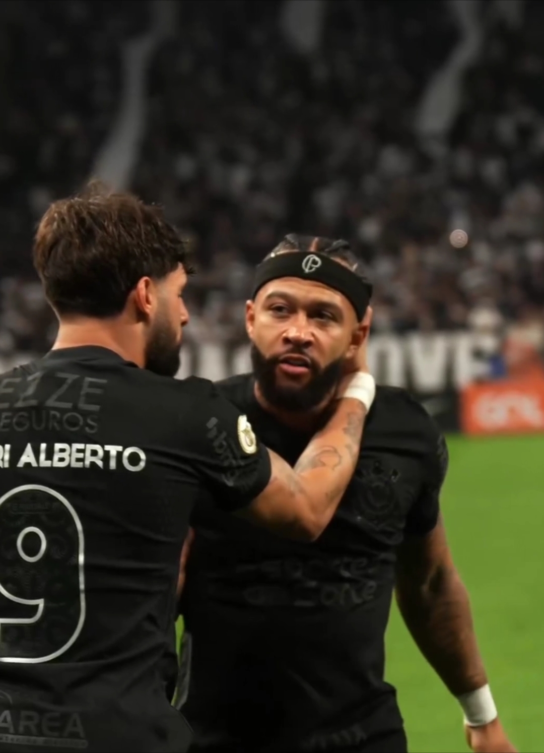 OUVE O MEMPHIS, YURI! 🥹♥️ #yurialberto #memphis #depay #memphisdepay #corinthians #vaicorinthians #timao #coringao #podpah #vaicorinthians⚪⚫🦅 #todopoderosotimao 