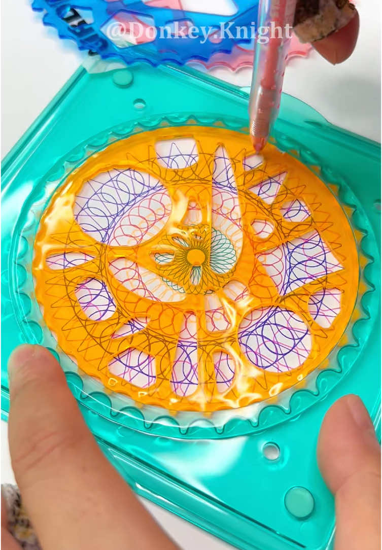 Take you to see an interesting change. Hope you will like it.💝#spirograph #asmr #foryou 