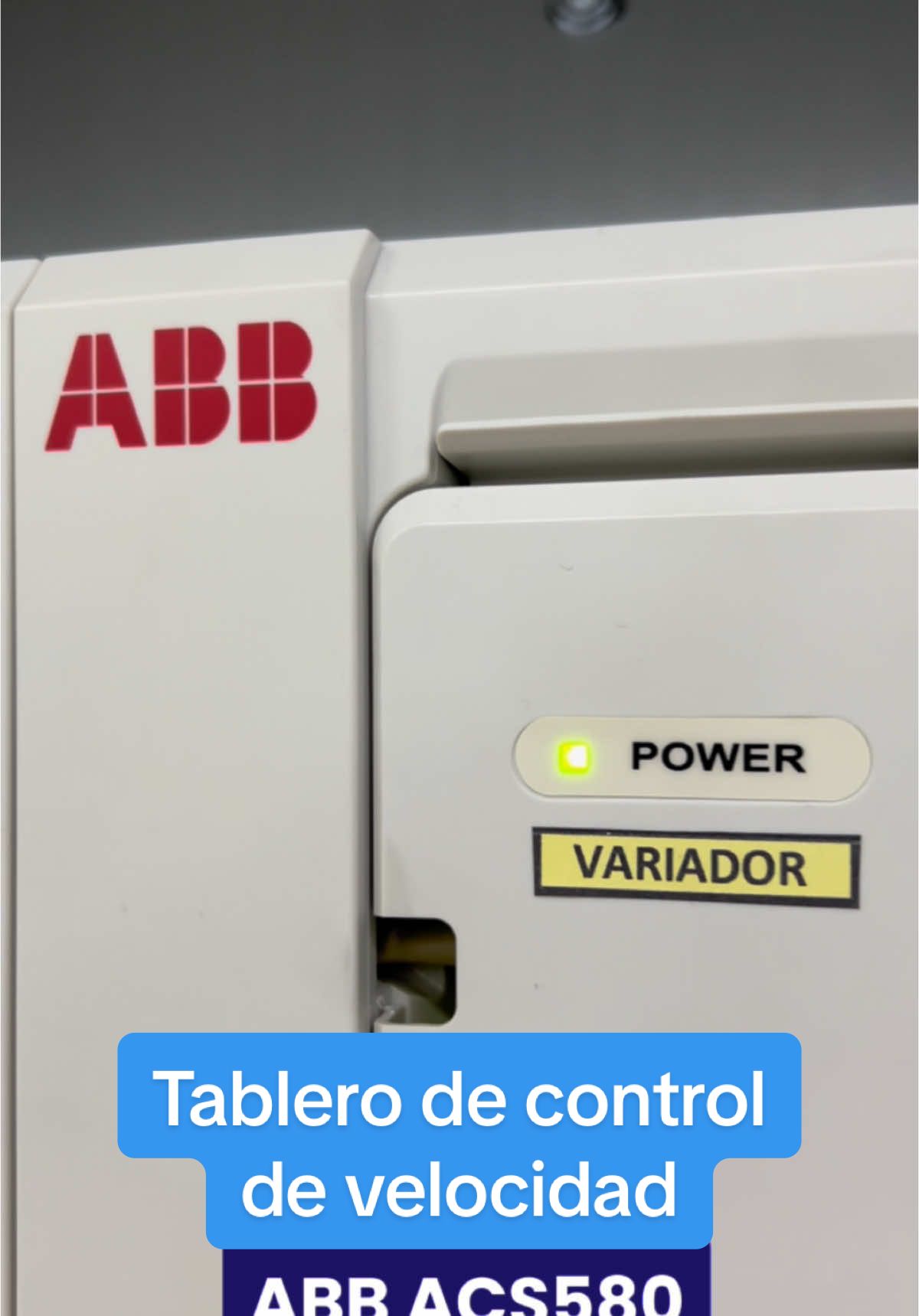 Optimiza tu sistema de bombeo con nuestro Tablero de Control de Velocidad Variable 💦 👉 Diseñado especialmente para pozos profundos y sistemas de riego, este tablero: ✅ Ajusta la velocidad según la demanda. ✅ Reduce el consumo energético. ✅ Prolonga la vida útil de tus bombas. Nuestros tableros #FirstControl están diseñados de acuerdo a las necesidades de tu proyecto. 💡 Confía en la experiencia y el rendimiento comprobado de nuestros equipos.  Cotiza y conversa con 𝙣𝙪𝙚𝙨𝙩𝙧𝙤𝙨 𝙖𝙨𝙚𝙨𝙤𝙧𝙚𝙨: 📩 operaciones@firstcontrol.pe 📲 +51 941 638 732 #TablerosDeControl #SistemasContraincendios #BombasDeAgua #SeguridadIndustrial #ExpertosEnControl #tableroselectronicos #bombasdeagua #sistemasdebombeo #saneamiento #agricultura #industria #construccion #edificios #mineria #sistemasdecontrol #solucioneselectricas #ABB #Schneider #SchneiderElectric #WEG #Danfoss