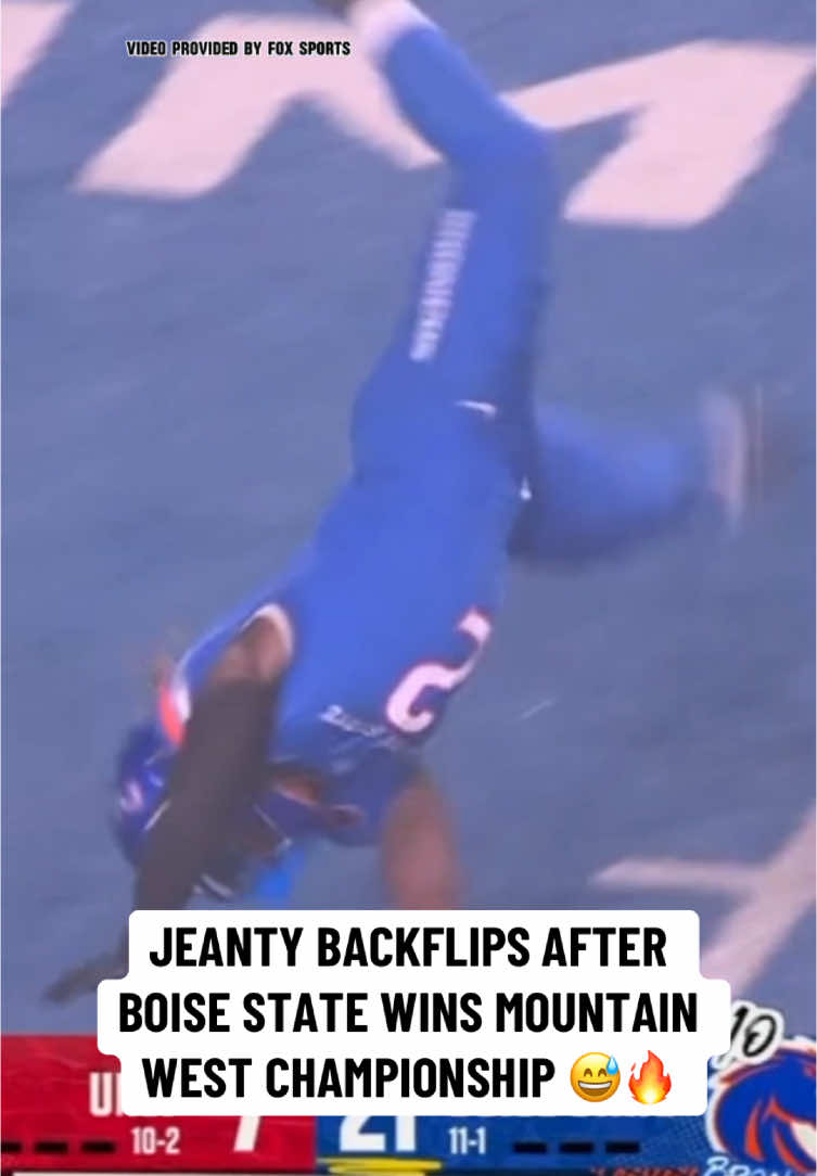 What a way to celebrate 🙌 #cfb #football #boisestate #ashtonjeanty 