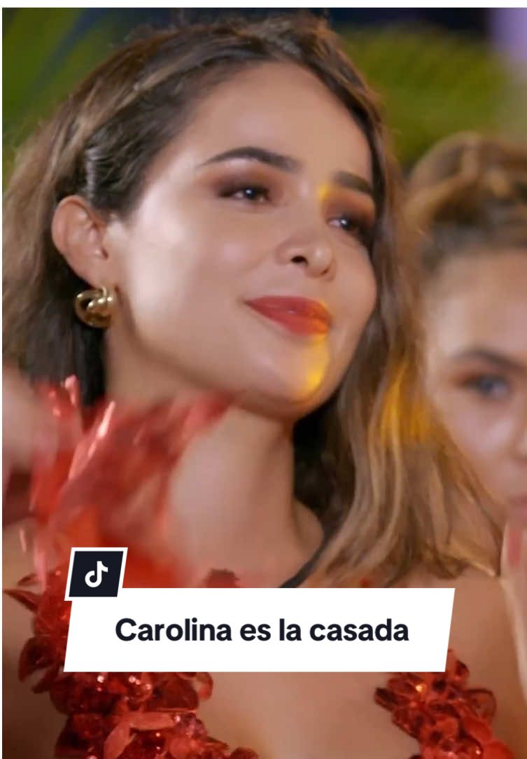 Ya salió la casada y Carolina se lo dice a @Nicola Porcella como si nada 👀😱  #SolteroCotizado, hoy gran final a las 9:00 p.m. por #El5