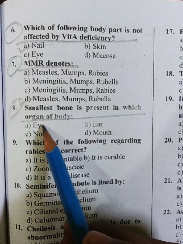 smallest bone is found in which organ❓#anatomy #medicalquiz #mcq #facts #medicalknowledge #foryou 