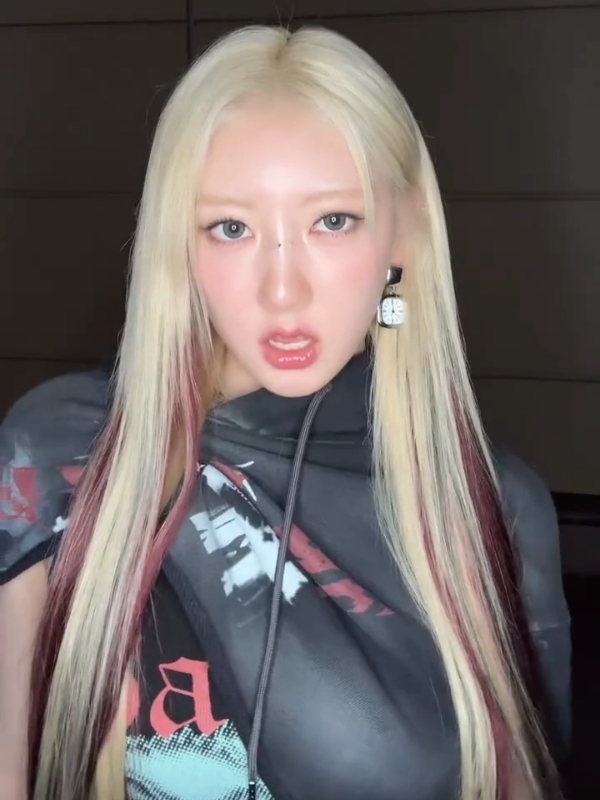 pesona cewe blonde 🥵❤️‍🔥 ttp harus di dampingi unnie nya 🤭 #Rami #babymonster #라미 #pharita #phami #shinharam #foryou #fyp 