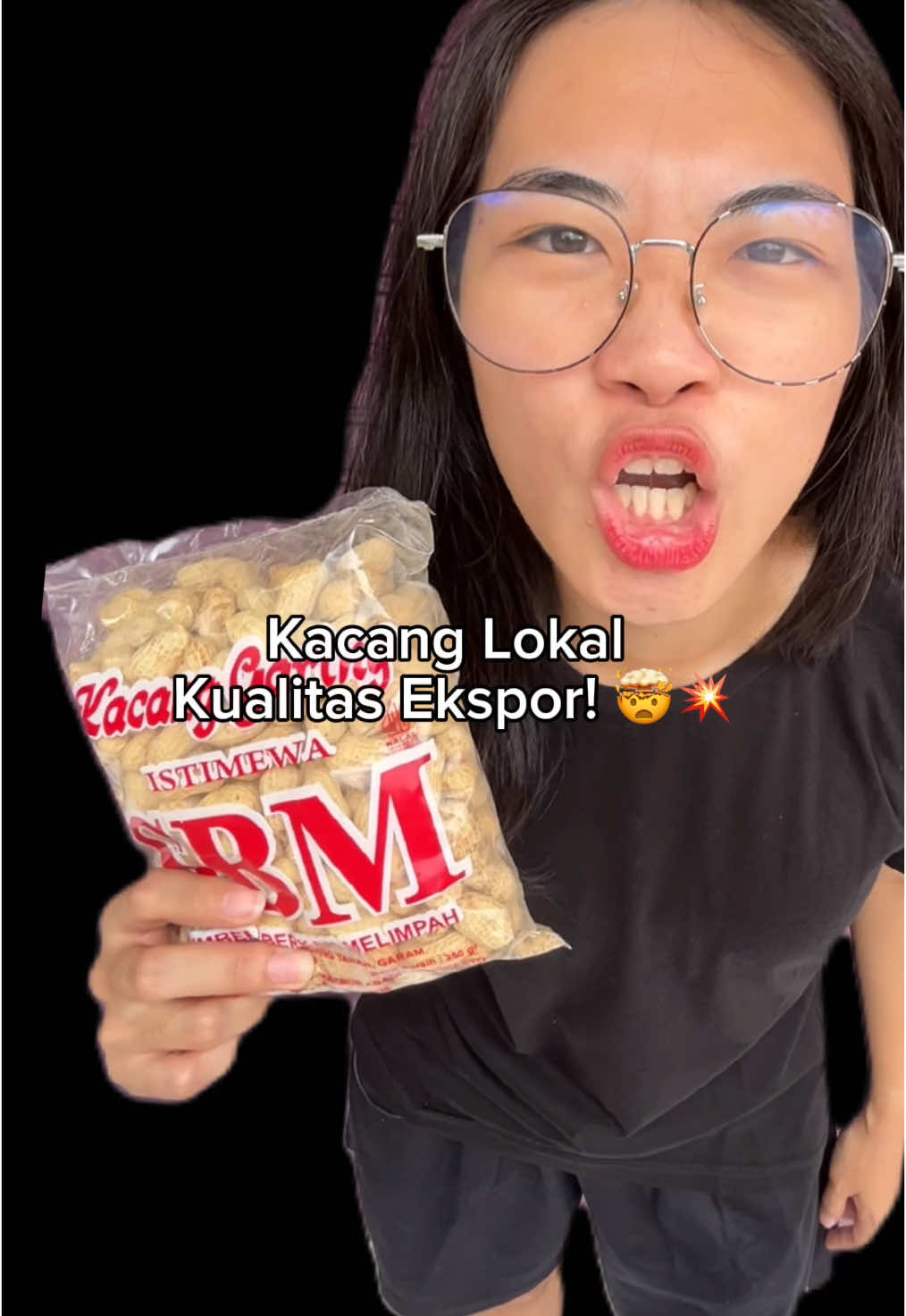 Nyari yang besar-besar? Nih Kacang Garing SBM aja! Kualitas ekspor, dijual lokal nih boss! Busa dibeli di toko snack terdekat di Jawa Timur ya!  #kacangsbm #KacanggaringSBMistimewa #kacanggaringsbm #Kacanggaring #halal #kacangkualitasekspor 