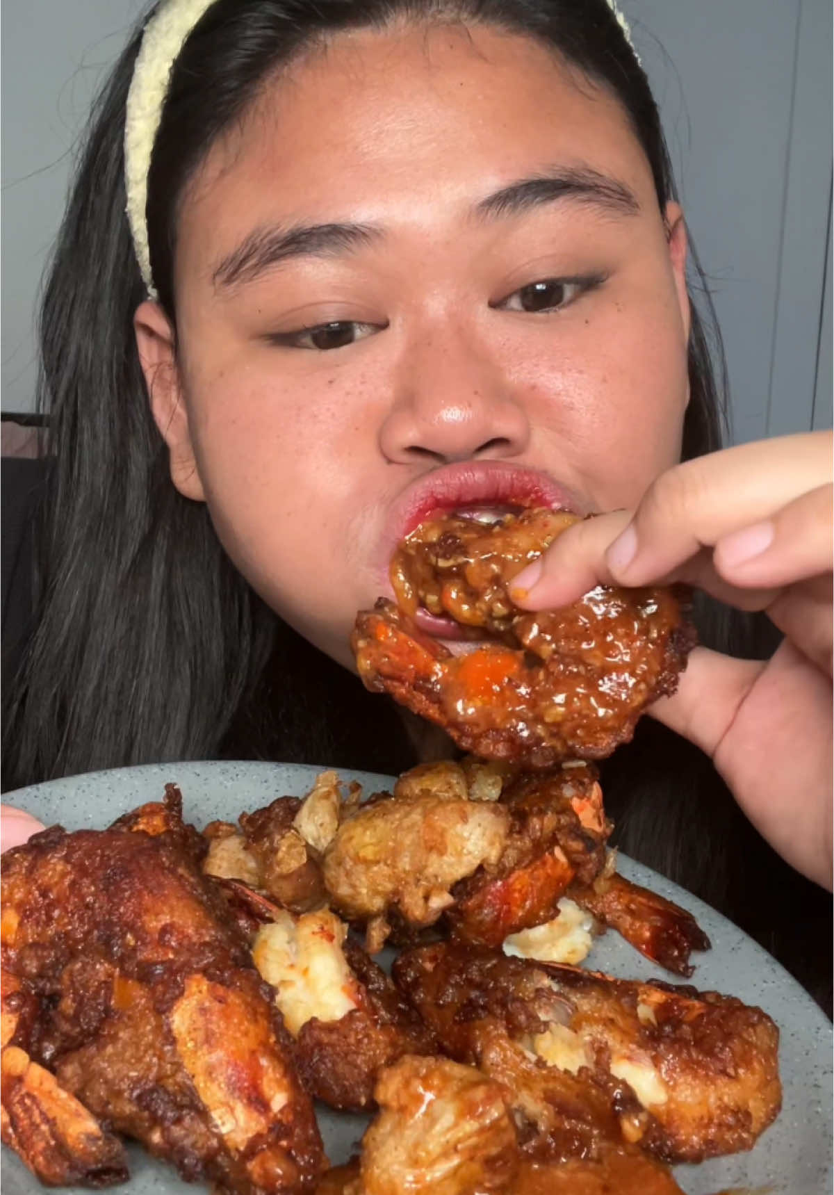Udang Bawang Putih Jumboww sekaliii @Itsfrydays #mukbang #makan #fyp #udangbawangputih #fyp #foryou 