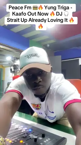 DJ 🎧 Strait Up Loving Kaafo In The Studios Of Peace Fm 🔥 Kaafo Is On All Streaming Platforms 🙏 #trendingvideo #viral_video #fyp #foryoupage❤️❤️ #views #streetinterview #ghanatiktok🇬🇭 #nigeriantiktok🇳🇬 #goviral #iamregend😂 #iamregend_tv #iamregendtv #kaicenat #nlechopper #ishowspeed