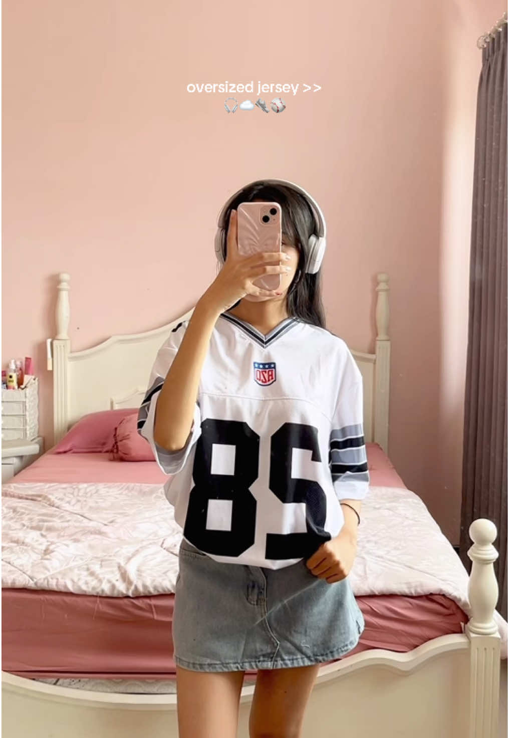 oversized jersey ter comfyy🎧🤍 #oversizedtshirt #jerseyoversize #jersey #jerseyoutfit 