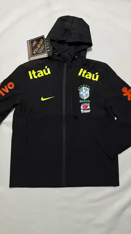 ⬆️Lien en bio⬆️ #maillotfoot #footballtiktok #jersey #kitkorner #bresil 