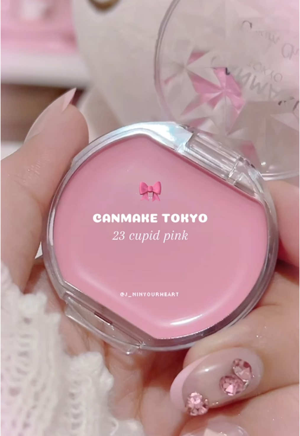 cupid pink cream cheek 🎀 .ᐟ 【ｃａｎｍａｋｅ　ｔｏｋｙｏ】 🍧 soft, cool-toned pink with a subtle pearlescent shimmer that gives cheeks a fresh, radiant look without being too sparkly 🍧 blendable & lightweight formula! 🏷️ @Canmake Tokyo PH @Canmake Thailand #makeup #asianmakeup #jbeauty #canmake #canmaketokyo #canmakeblush #canmakecreamcheek #blush #creamblush #japanesemakeup #blushpink #blushmakeup 