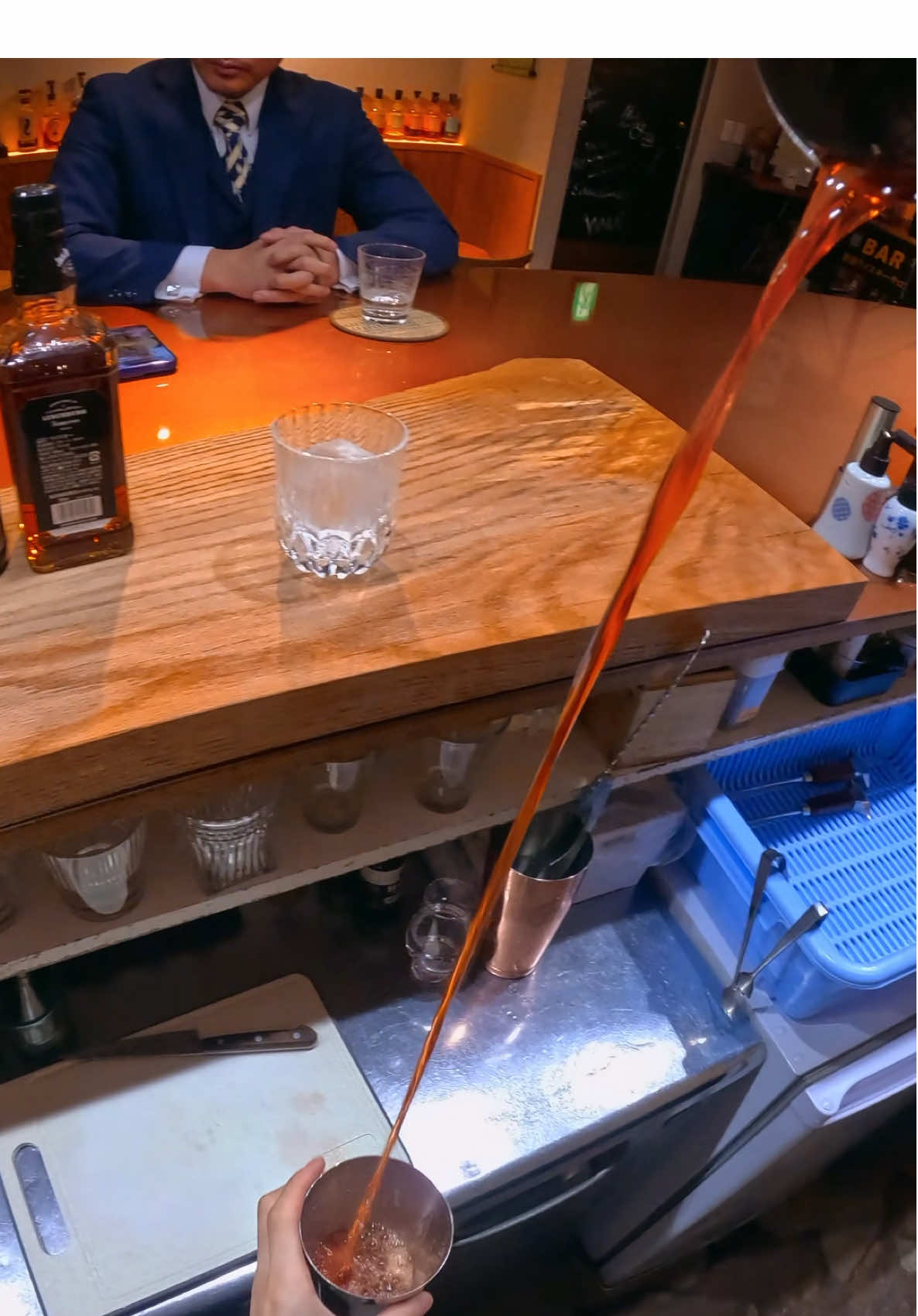 バーテンダーから見えている世界。ラストは…。 #asmr #campari#jackdaniels #ウイスキーサロン 