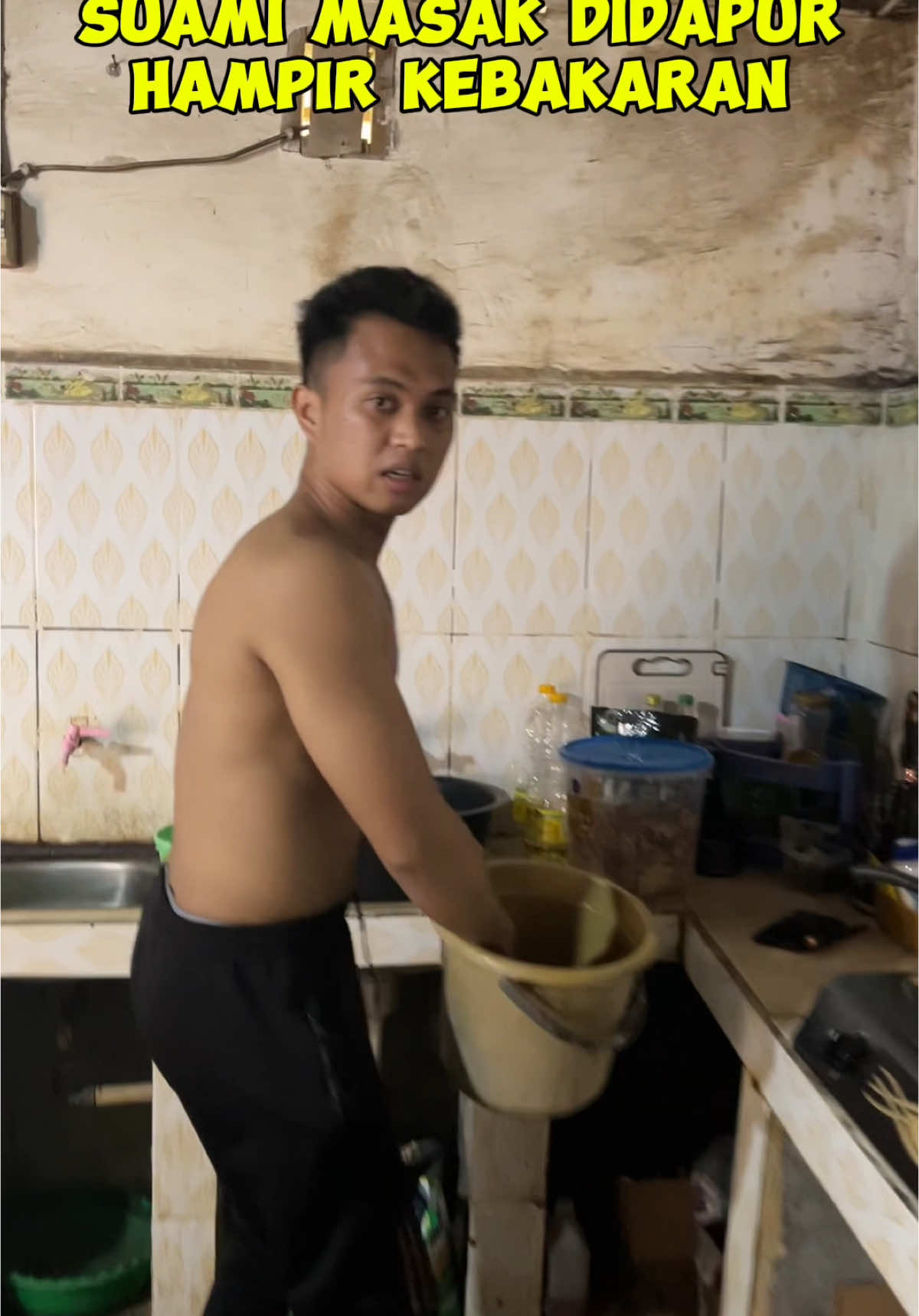 Berisik-berisik didapur ternyata suami masak hampir kebakaran